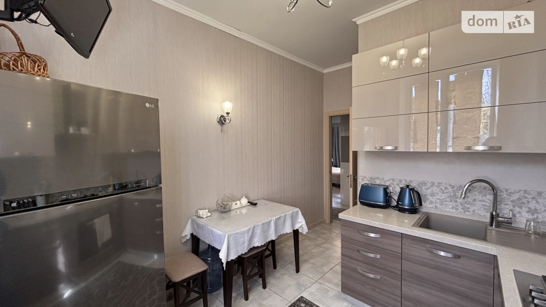 Продается 2-комнатная квартира 48 кв. м в Николаеве, ул. Адмиральская - фото 2