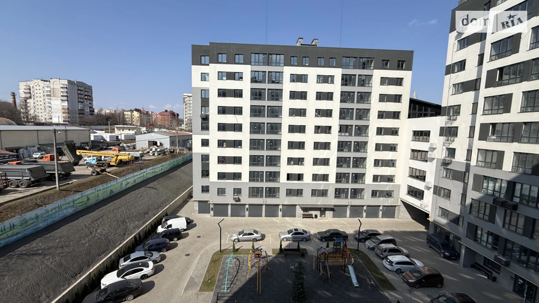 Продается 2-комнатная квартира 69 кв. м в Хмельницком, ул. Озерная, 16Б - фото 2