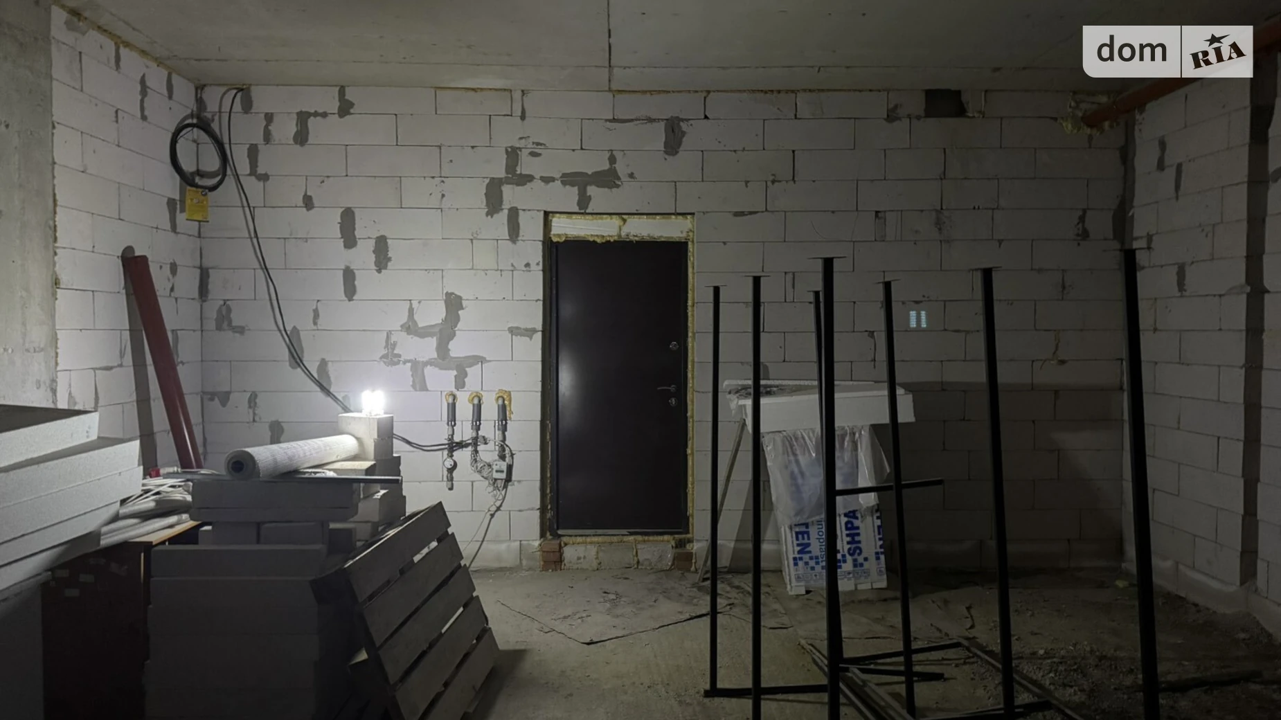 Продается помещения свободного назначения 41.8 кв. м в 15-этажном здании, цена: 43000 $ - фото 3