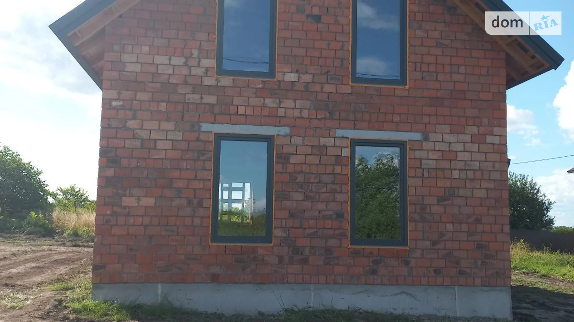 Продается дом на 3 этажа 120 кв. м с подвалом, цена: 59000 $ - фото 2