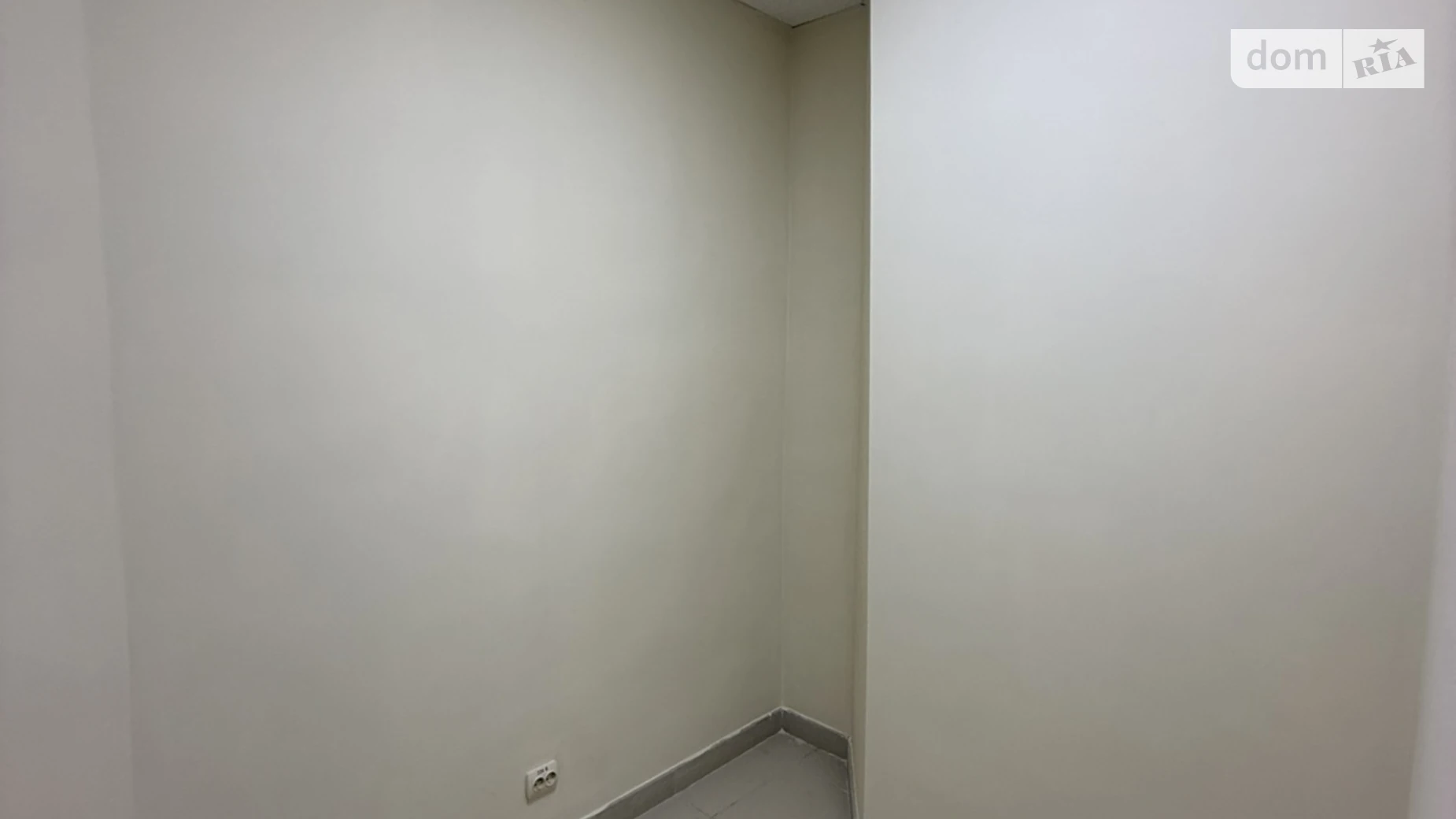 Сдается в аренду офис 20 кв. м в бизнес-центре, цена: 5000 грн - фото 3