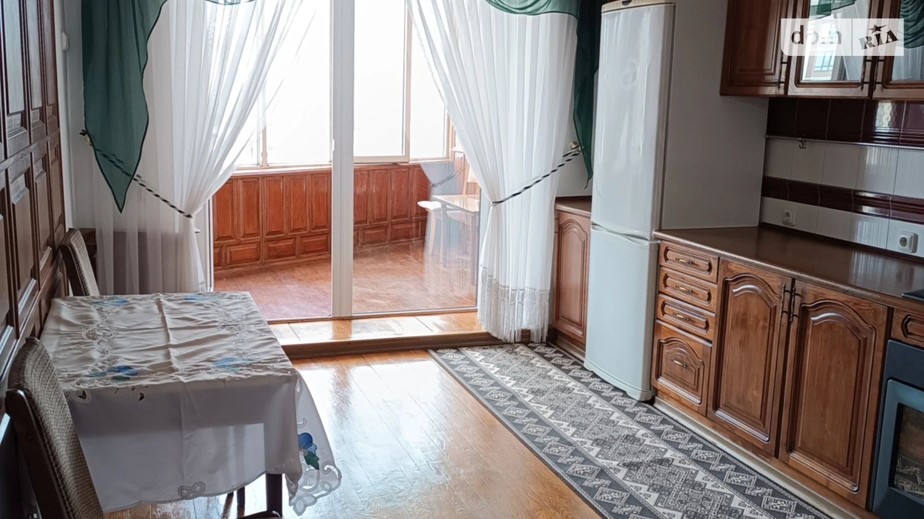 Здається в оренду 2-кімнатна квартира 83.6 кв. м у Хмельницькому, вул. Свободи, 3/1 - фото 2