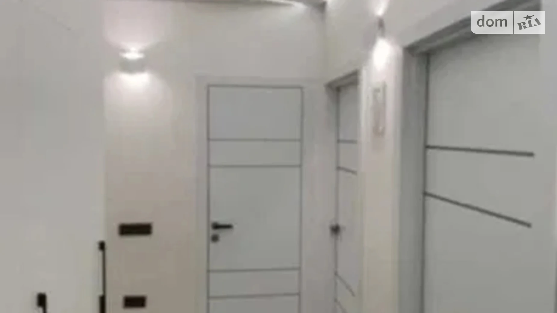 Продается 2-комнатная квартира 68 кв. м в Львове, ул. Трускавецкая, 123 - фото 2