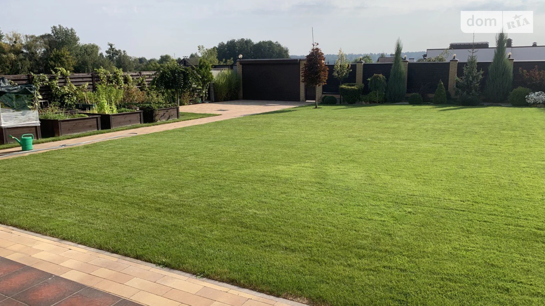 Продается дом на 2 этажа 228 кв. м с бассейном, цена: 295000 $ - фото 4