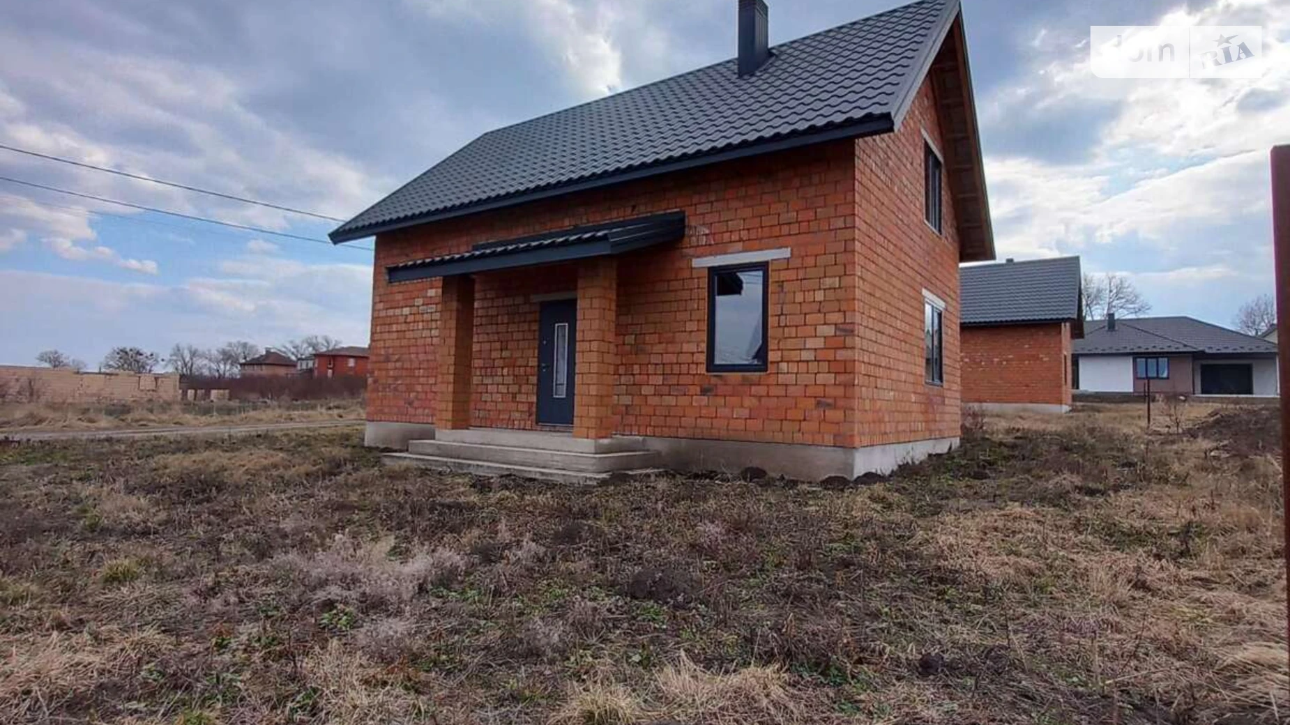 Продается дом на 2 этажа 120 кв. м с камином, цена: 65009 $ - фото 4