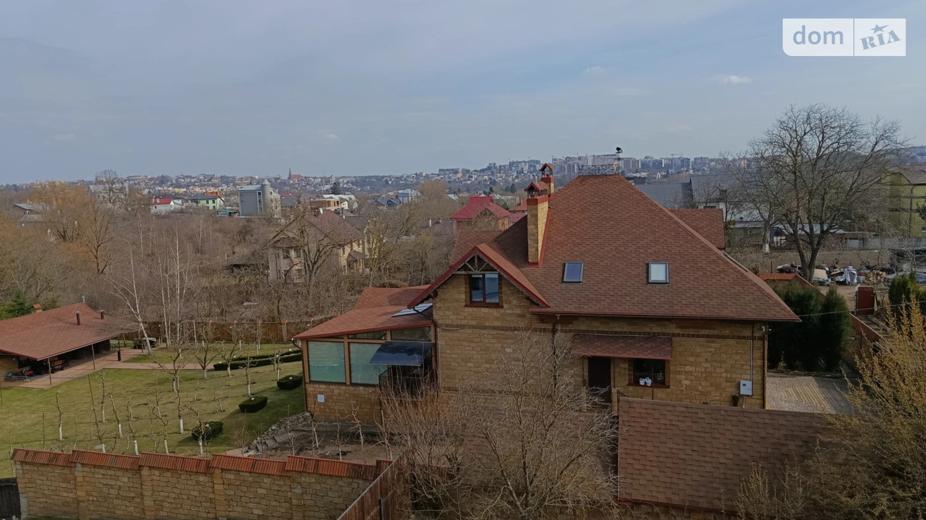 Продается дом на 2 этажа 275.7 кв. м с садом, цена: 250000 $ - фото 2