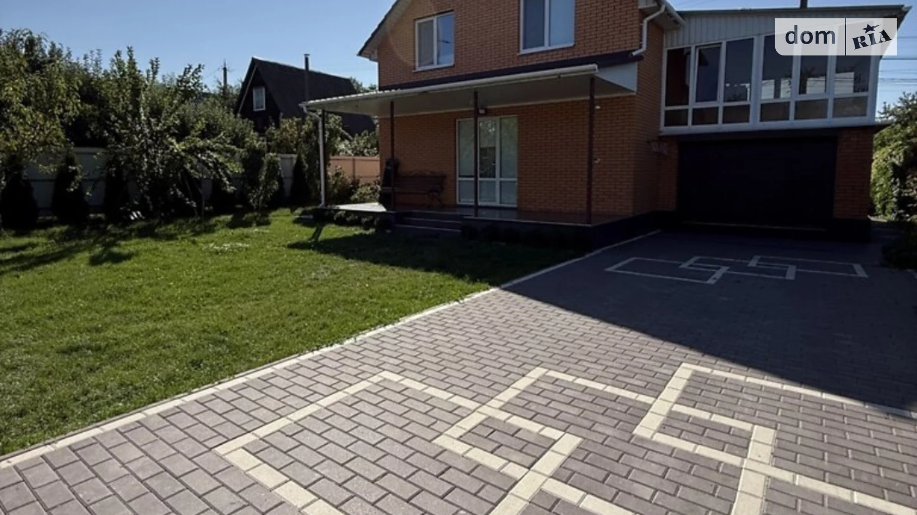 Продается дом на 2 этажа 137 кв. м с баней/сауной, цена: 185000 $ - фото 2