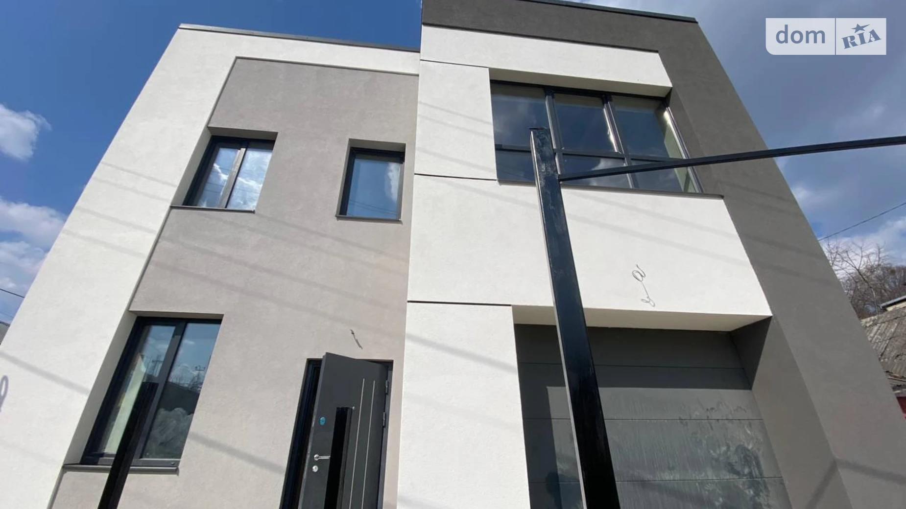 Продается дом на 2 этажа 145 кв. м с камином, цена: 170000 $ - фото 5