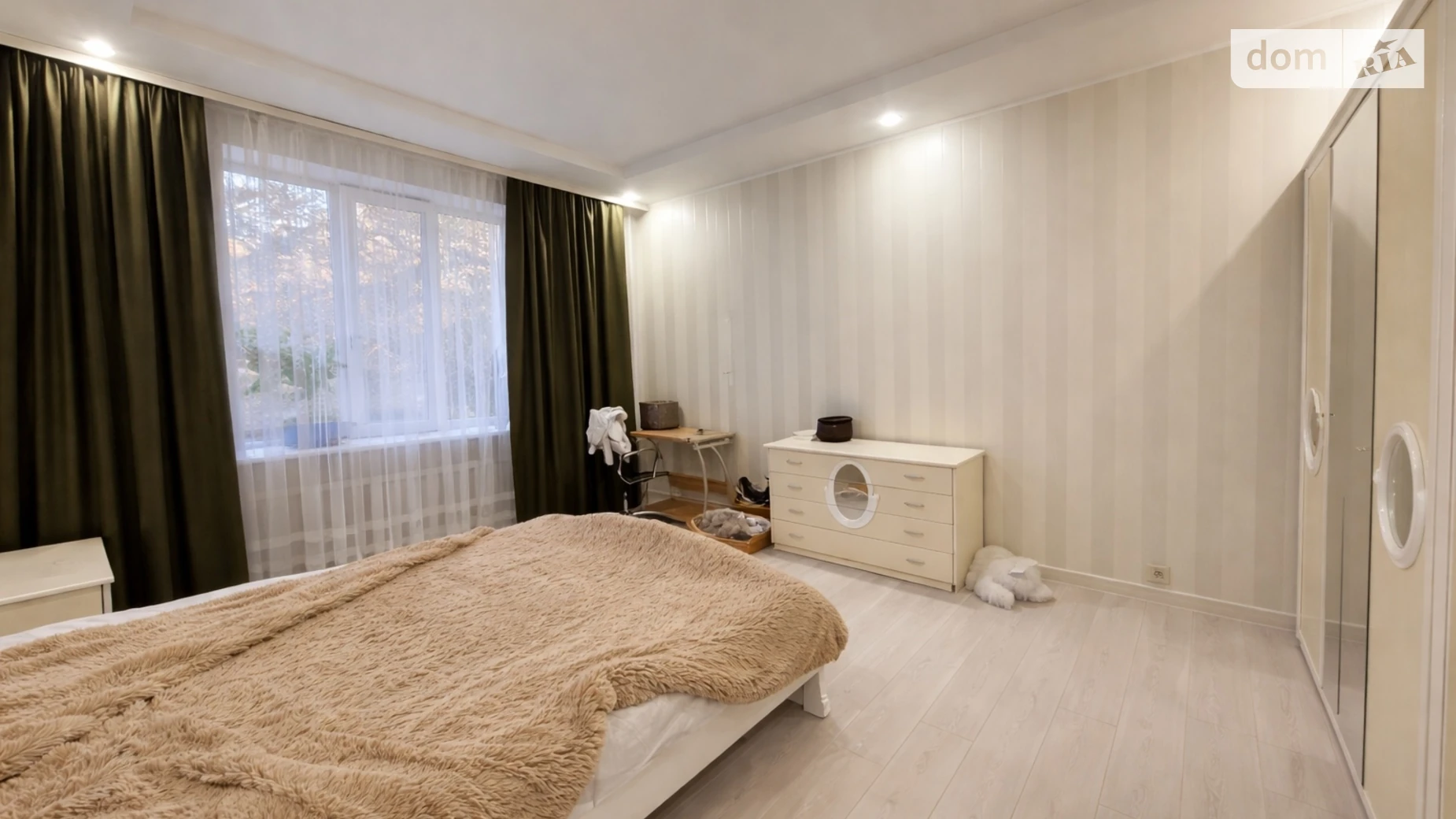 Продается 4-комнатная квартира 118.7 кв. м в Полтаве, цена: 110000 $ - фото 4