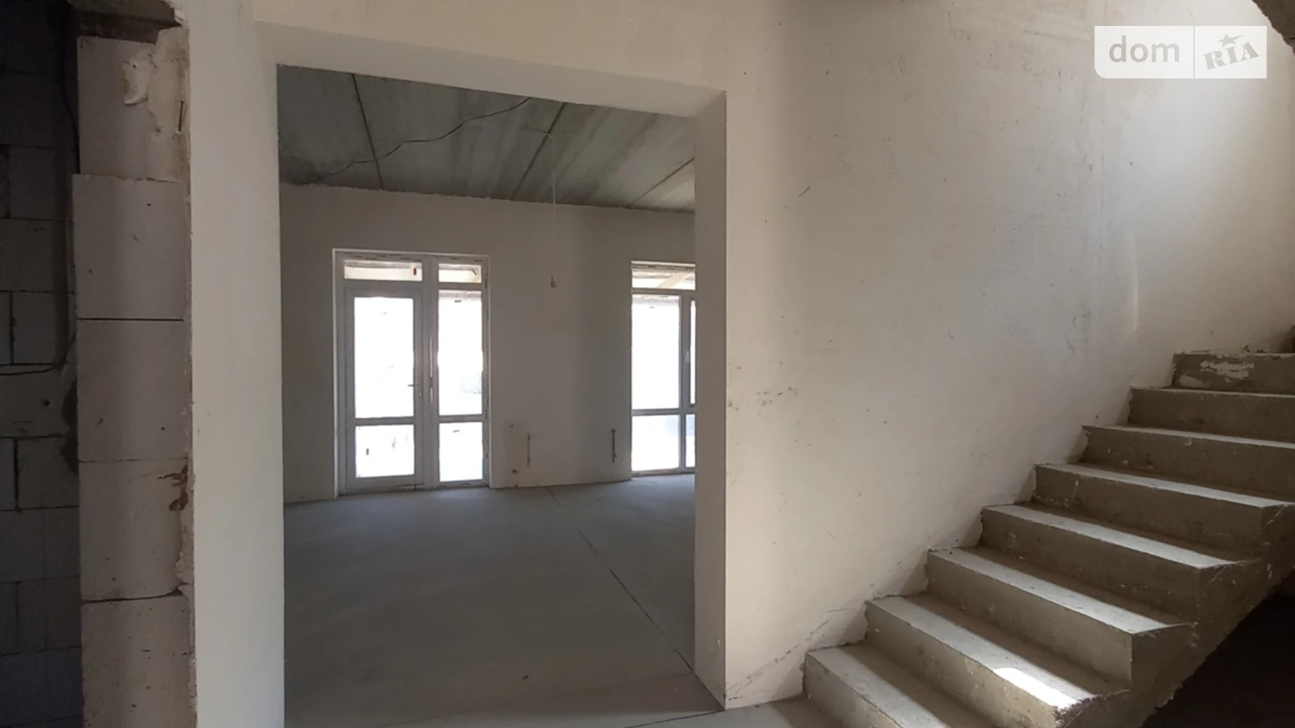 Продается дом на 2 этажа 140 кв. м с террасой, цена: 142000 $ - фото 5