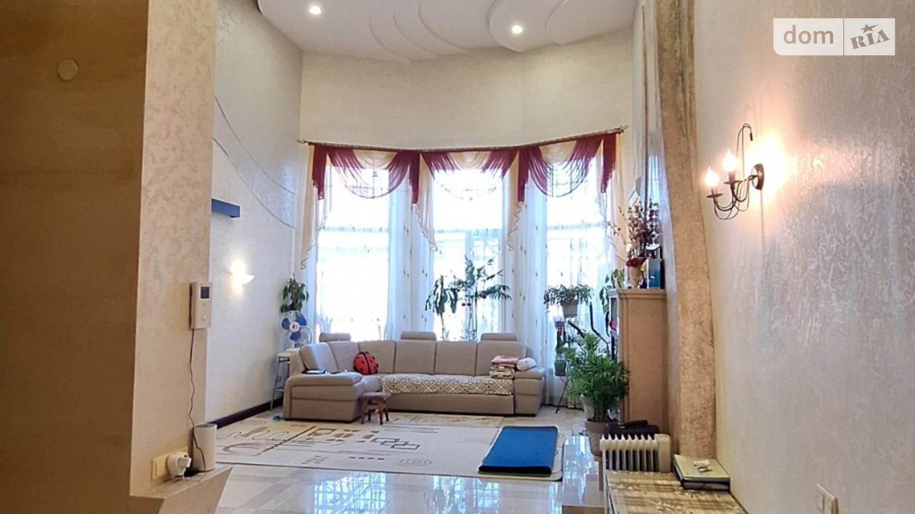 Продається будинок 3 поверховий 254 кв. м з мансардою, цена: 240000 $ - фото 2