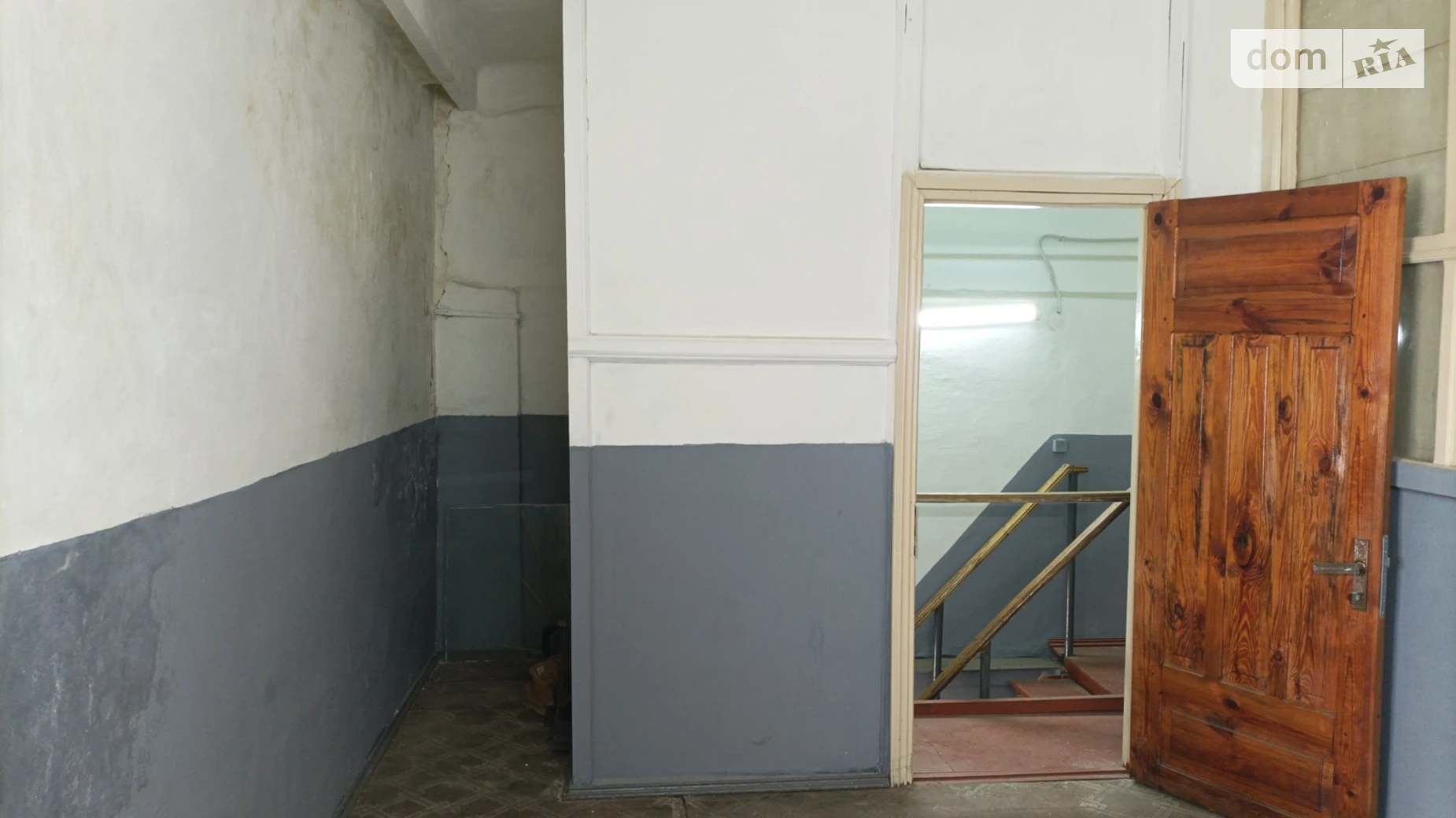 Продается офис 48 кв. м в бизнес-центре, цена: 4000 $ - фото 2