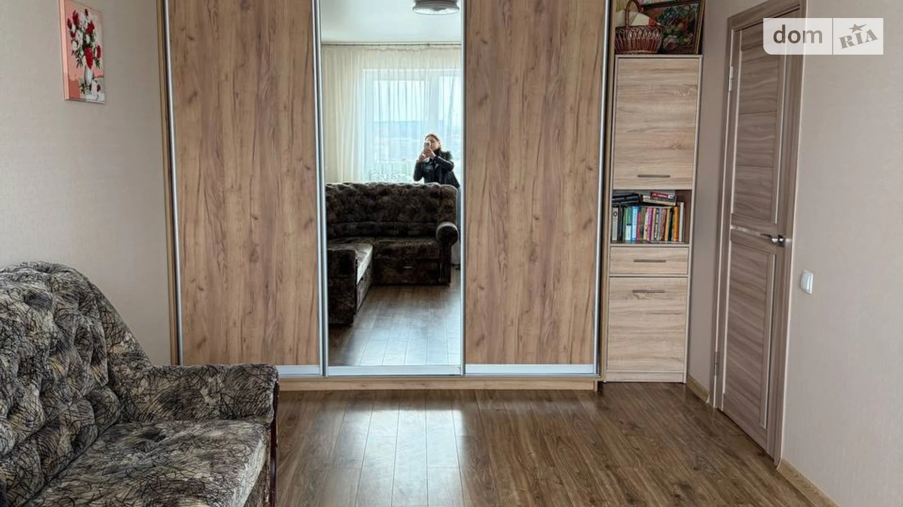 Продается 1-комнатная квартира 43.3 кв. м в, цена: 67500 $ - фото 2