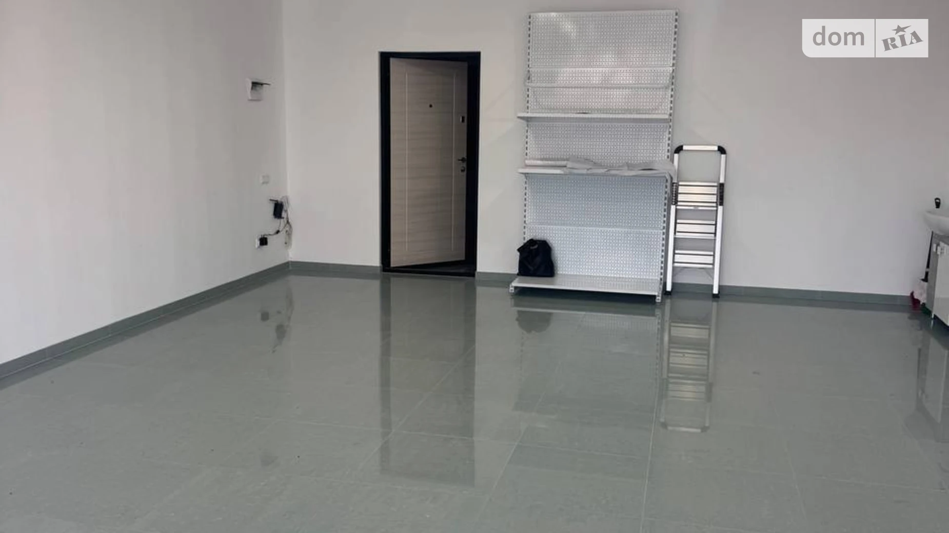 Продается 1-комнатная квартира 43.3 кв. м в, цена: 67500 $ - фото 4