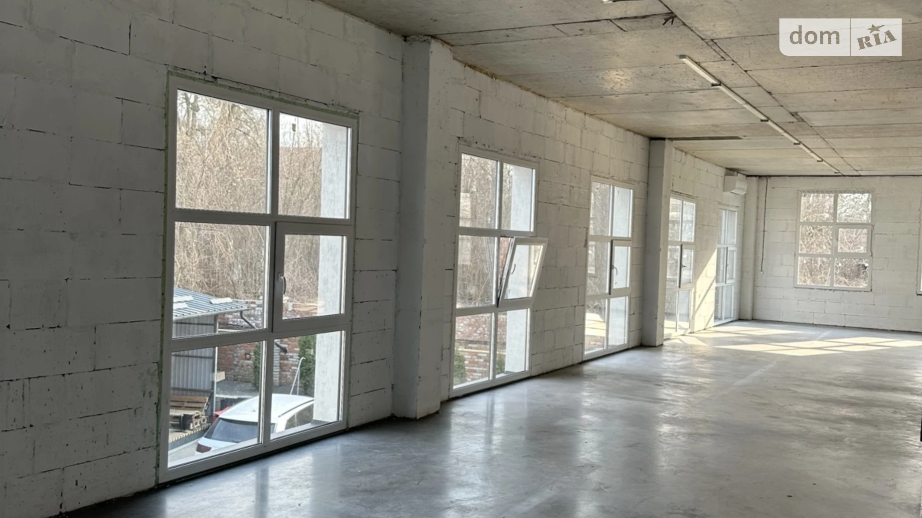 Сдается в аренду офис 194 кв. м в бизнес-центре, цена: 43650 грн - фото 4