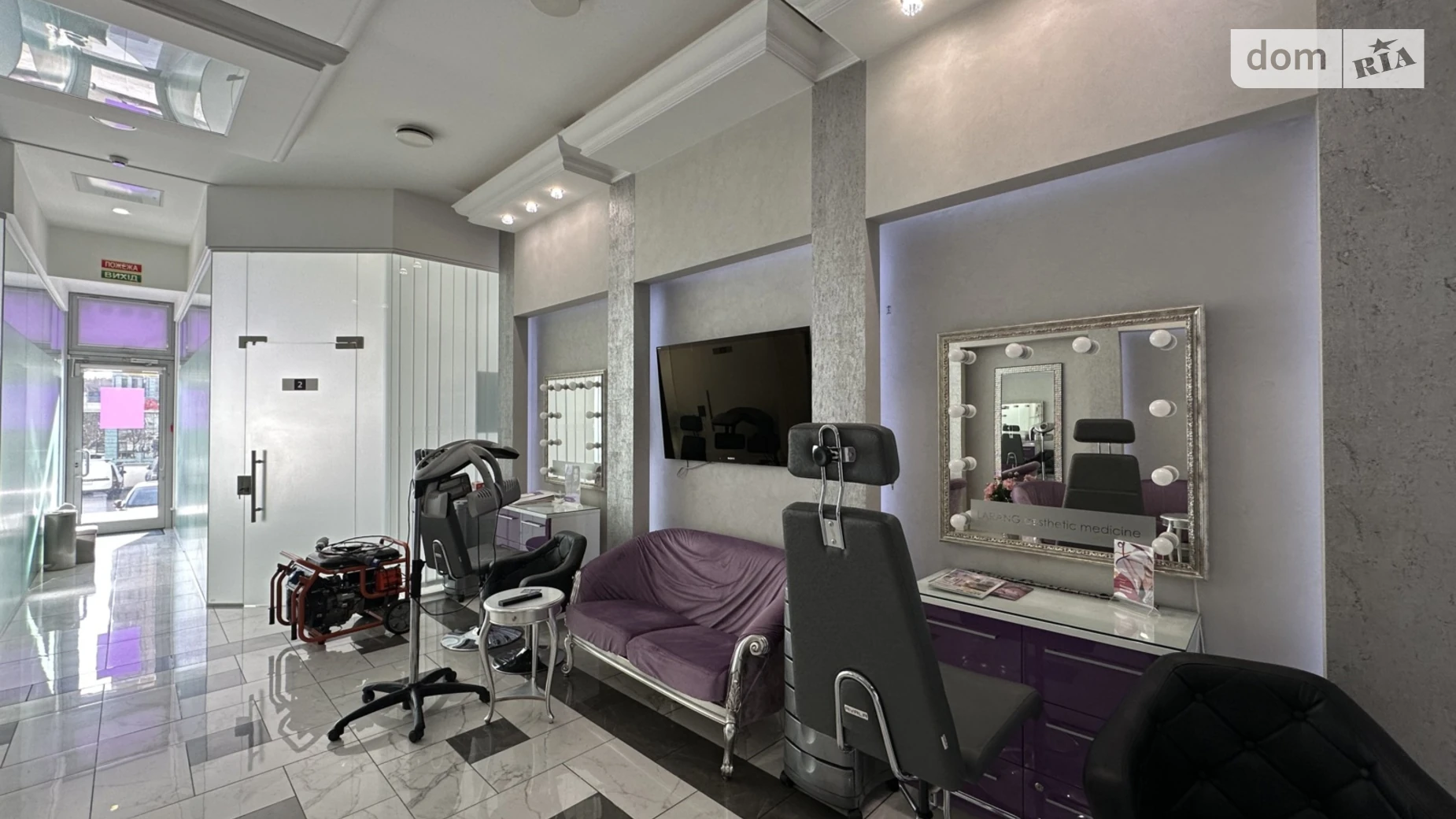 Продается помещения свободного назначения 200 кв. м в 25-этажном здании, цена: 700000 $ - фото 4