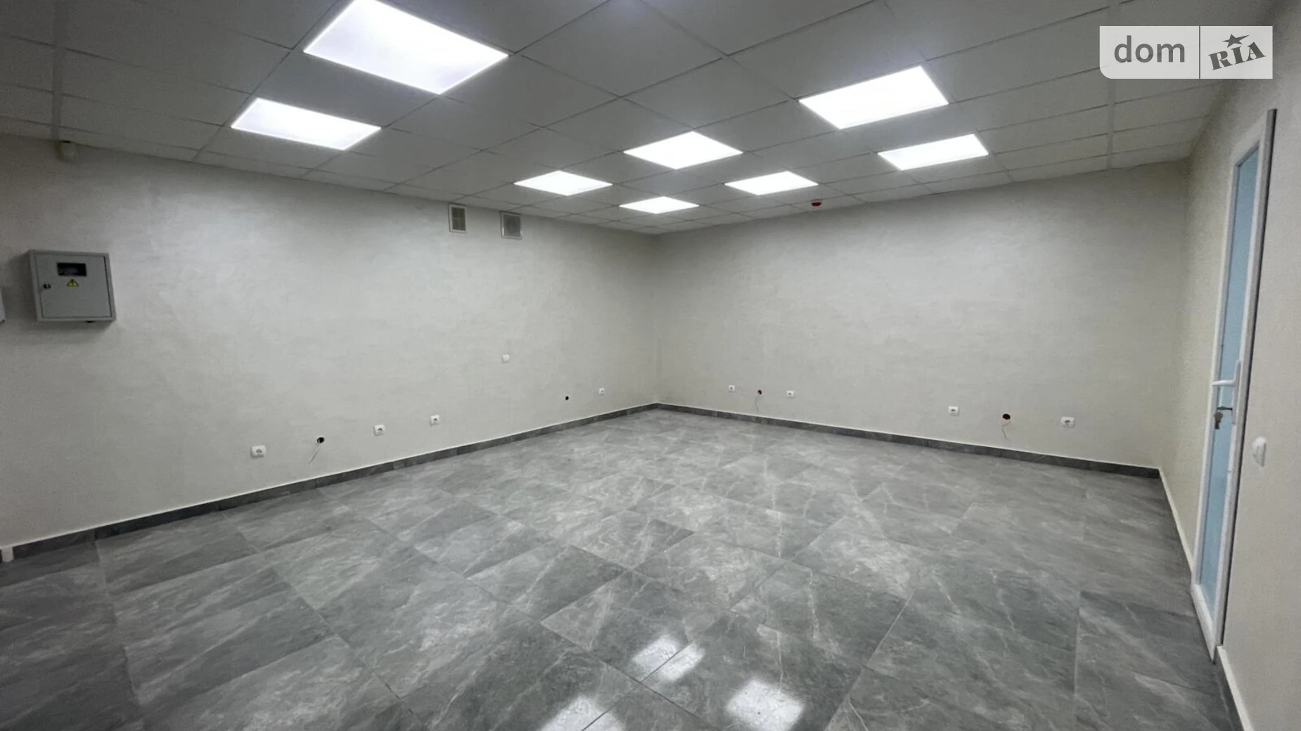 Продается помещения свободного назначения 33 кв. м в 10-этажном здании, цена: 50000 $ - фото 2
