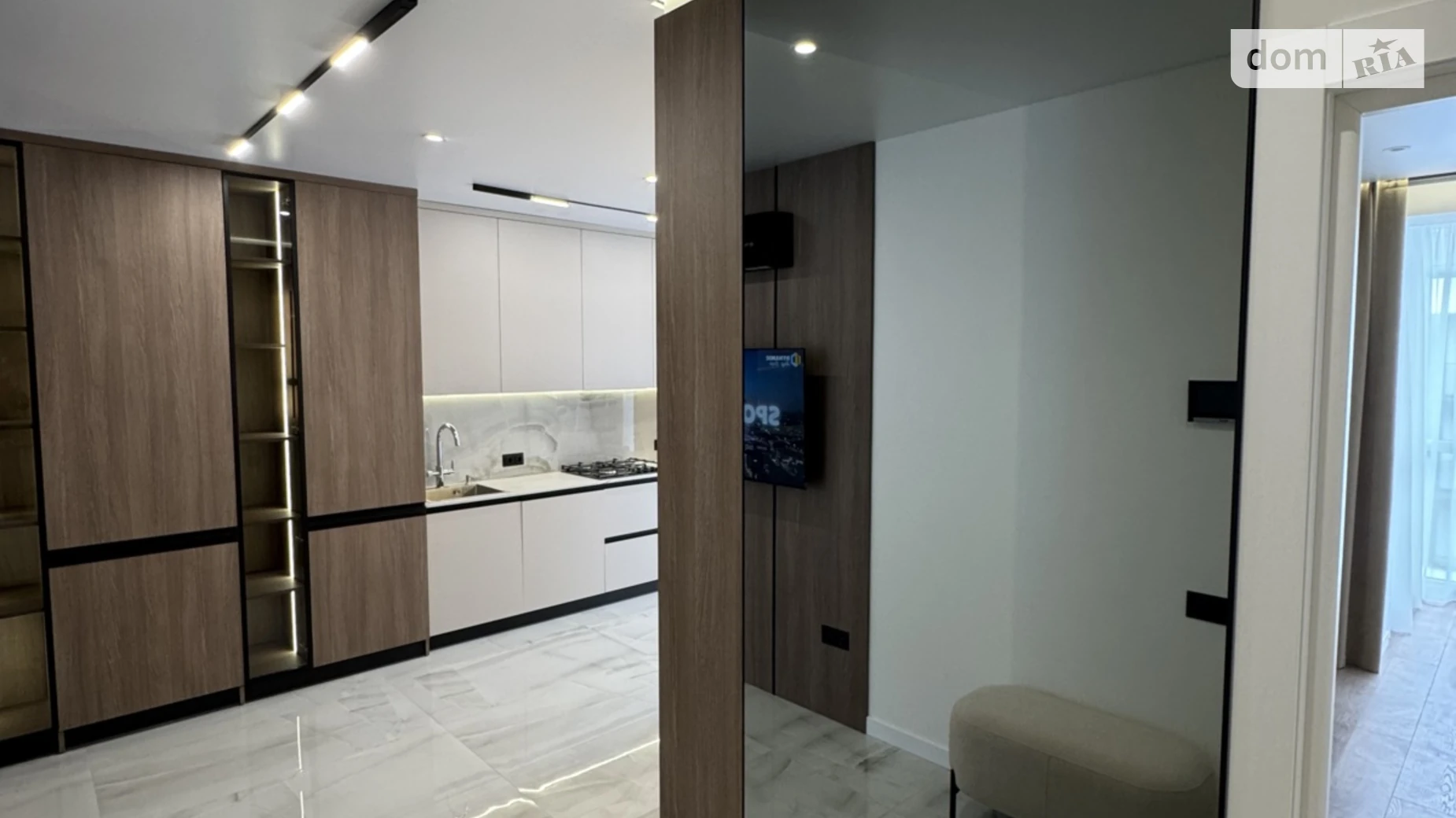 Продается 2-комнатная квартира 62 кв. м в Виннице, ул. Праведников мира(Максимовича), 21Г/4 - фото 3