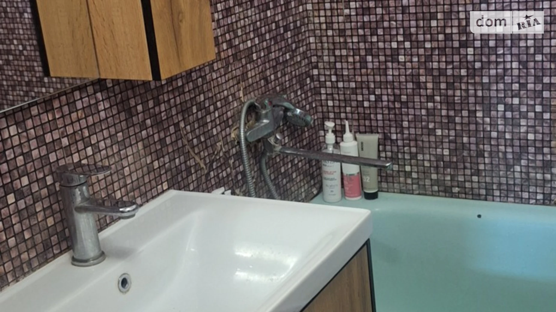 Продается 2-комнатная квартира 50.7 кв. м в Ровно, ул. Гайдамацкая - фото 4