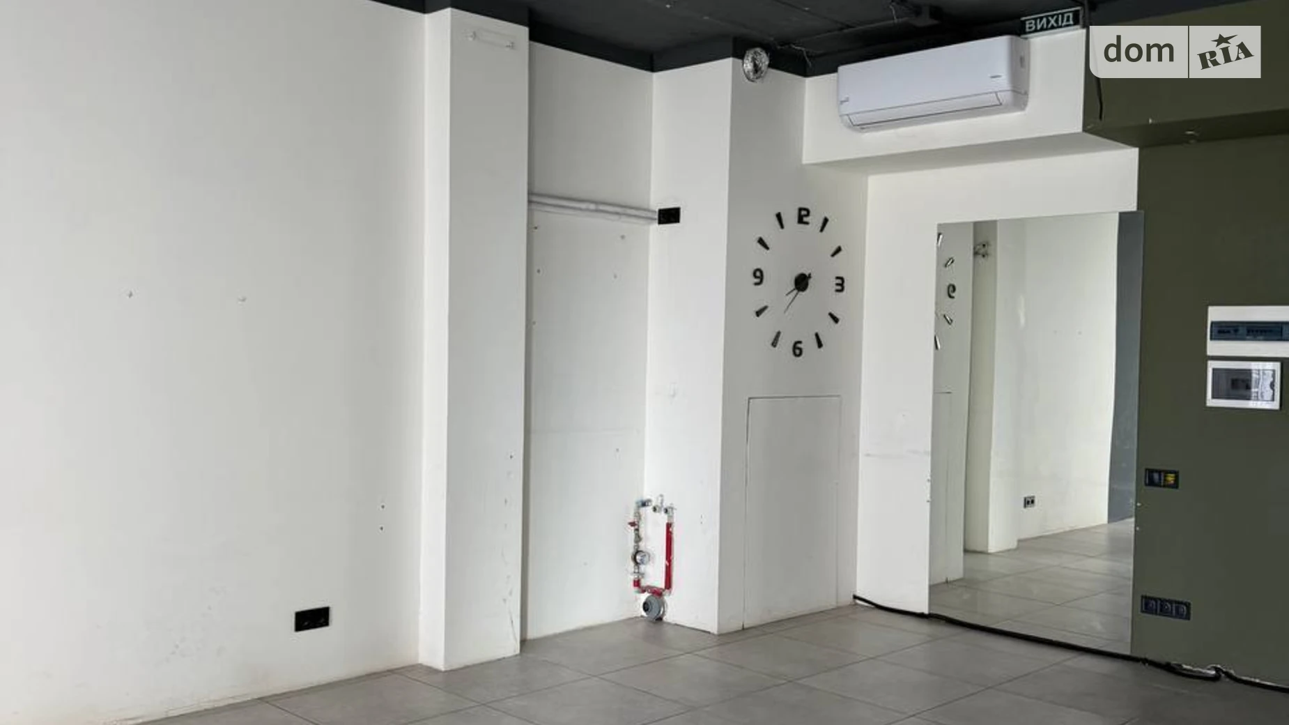 Сдается в аренду офис 47 кв. м в бизнес-центре, цена: 14000 грн - фото 2