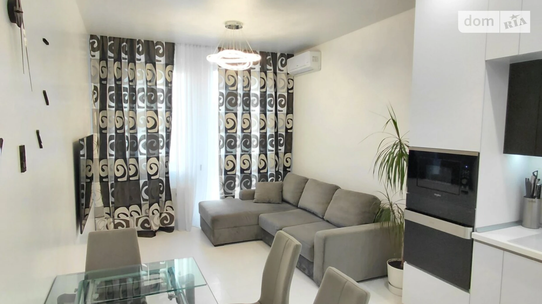 Продается 2-комнатная квартира 80 кв. м в Харькове, ул. Клочковская, 117 - фото 2
