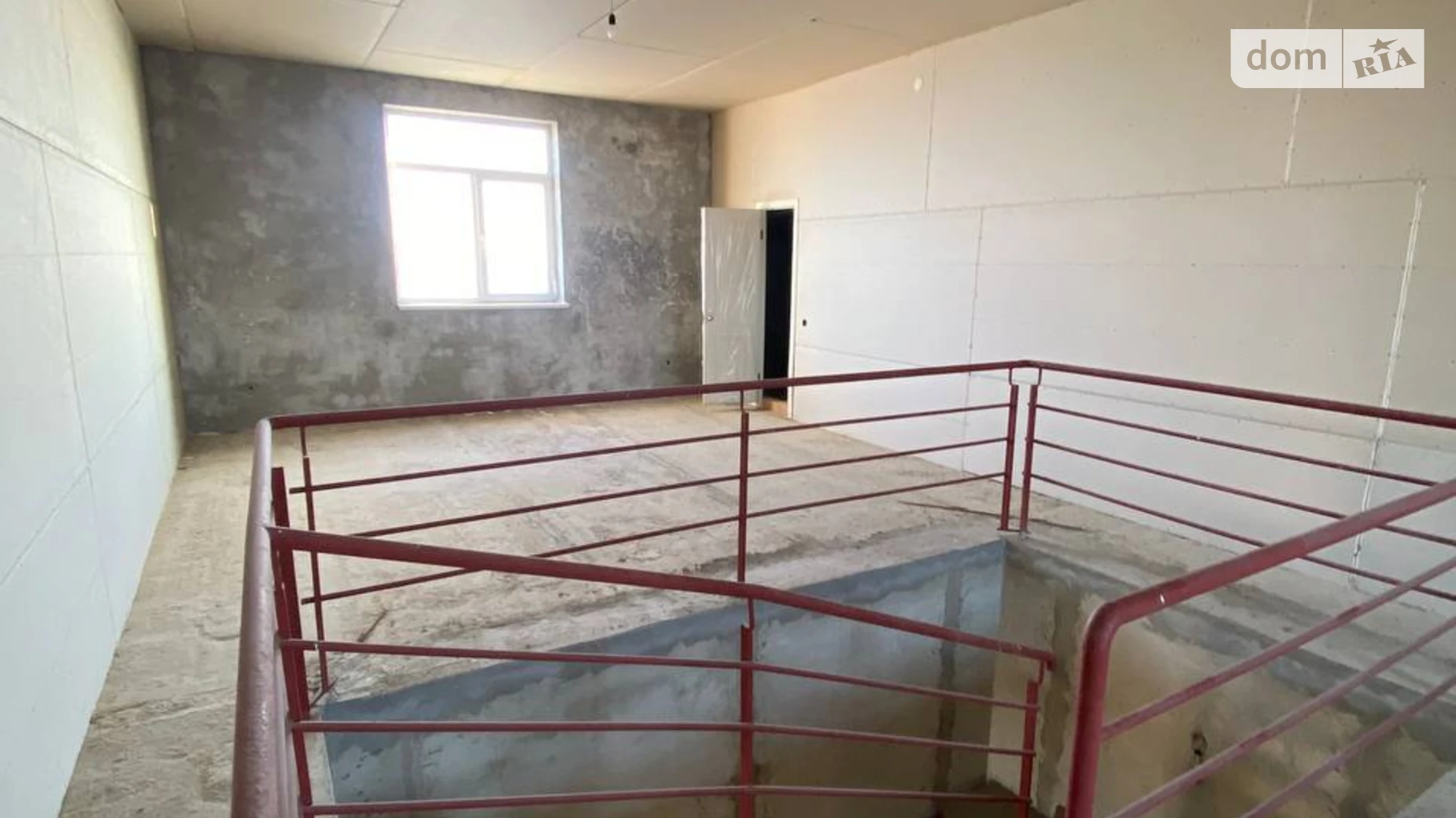 Продается дом на 2 этажа 340 кв. м с террасой, цена: 150000 $ - фото 5