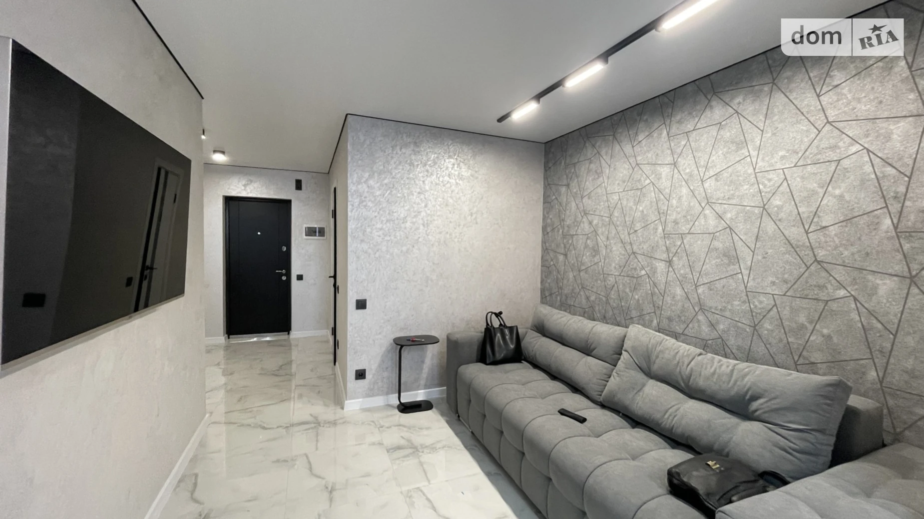 1-комнатная квартира 50 кв. м в Тернополе, ул. Смакулы - фото 3