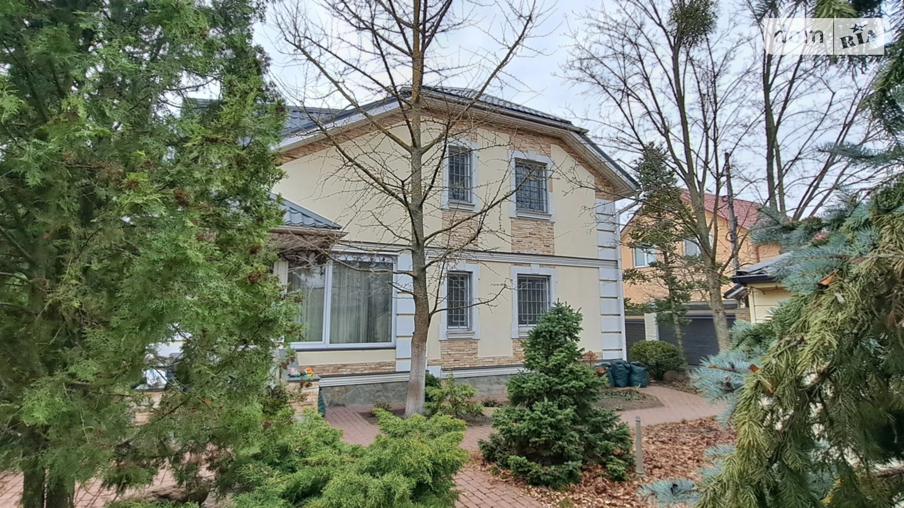 Продается дом на 2 этажа 180 кв. м с бассейном, цена: 319999 $ - фото 2