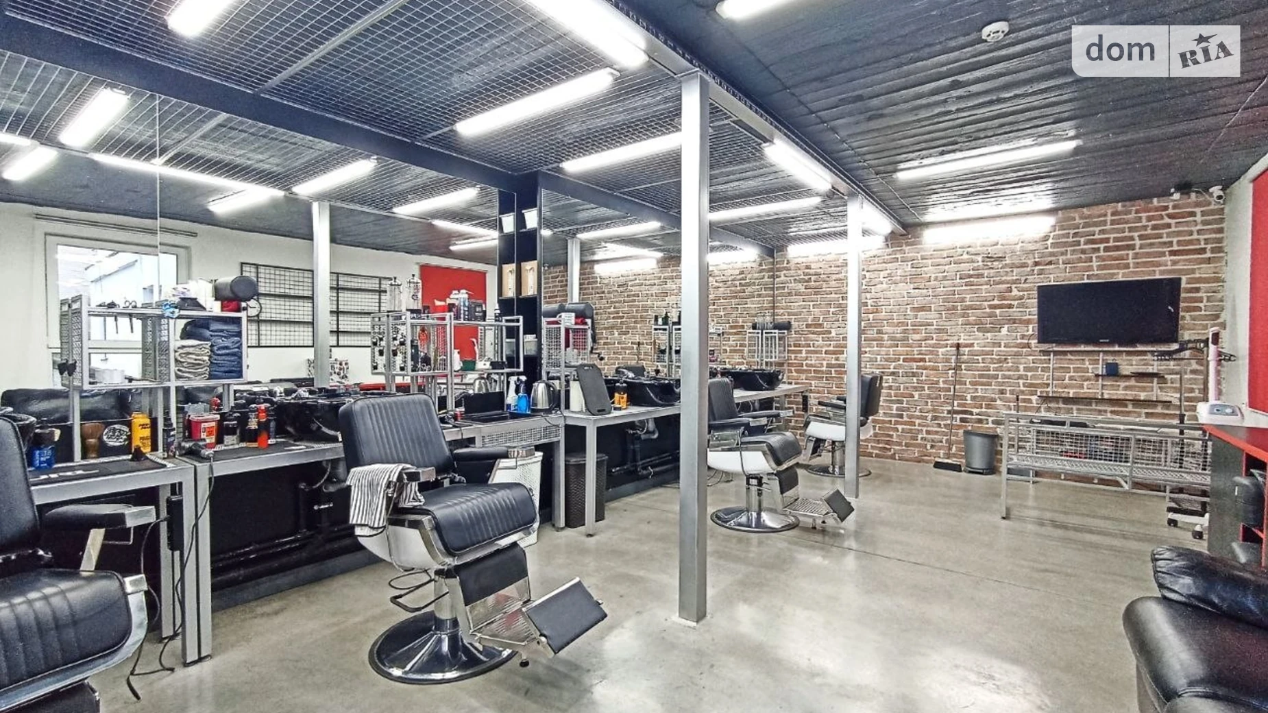 Продается объект сферы услуг 96.6 кв. м в 2-этажном здании, цена: 135000 $ - фото 2