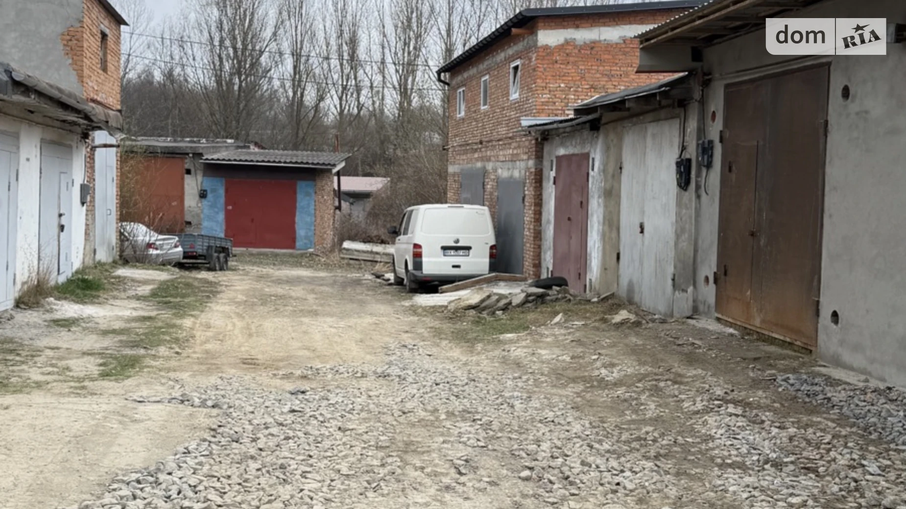 Продается отдельно стоящий гараж под бус на 18 кв. м, цена: 18000 $ - фото 3