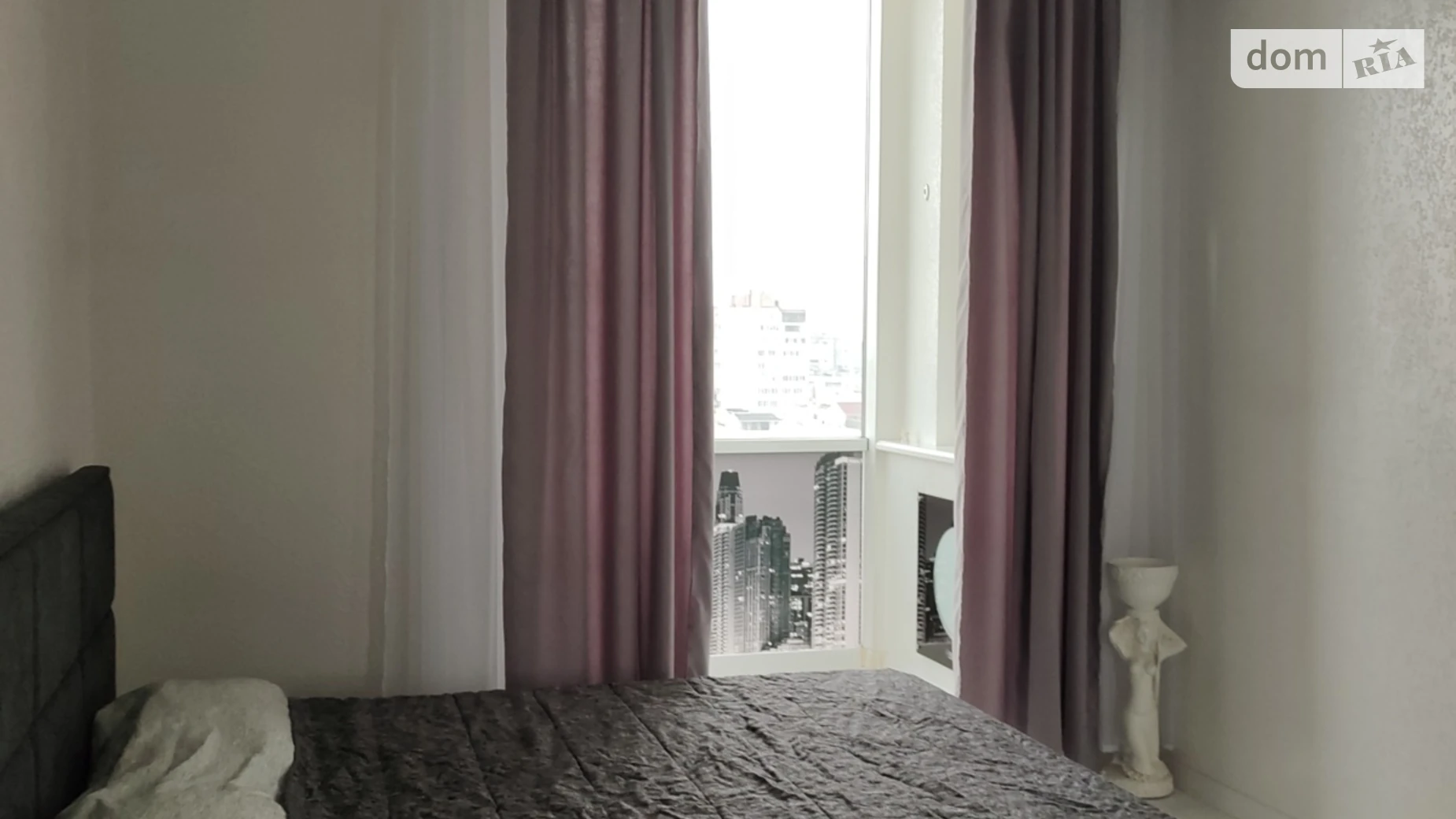 Продается 1-комнатная квартира 42 кв. м в Крыжановка, ул. Академика Сахарова - фото 2