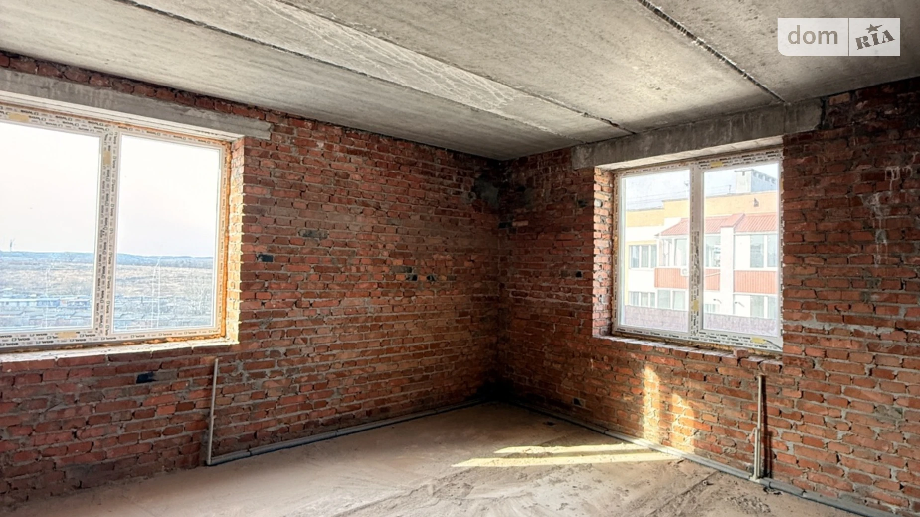 Продается 4-комнатная квартира 129 кв. м в Хмельницком, ул. Озерная, 6/2Б - фото 2