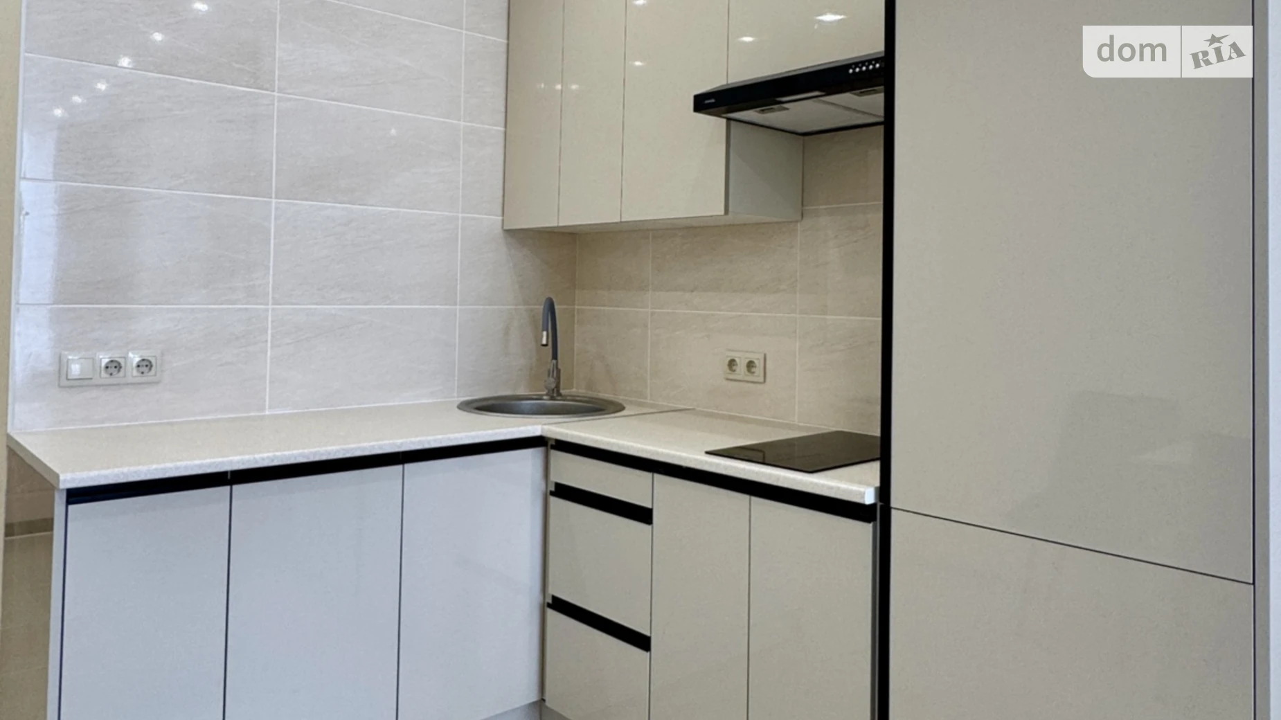 Продается 1-комнатная квартира 25.5 кв. м в Лиманке, ул. Жемчужная - фото 4