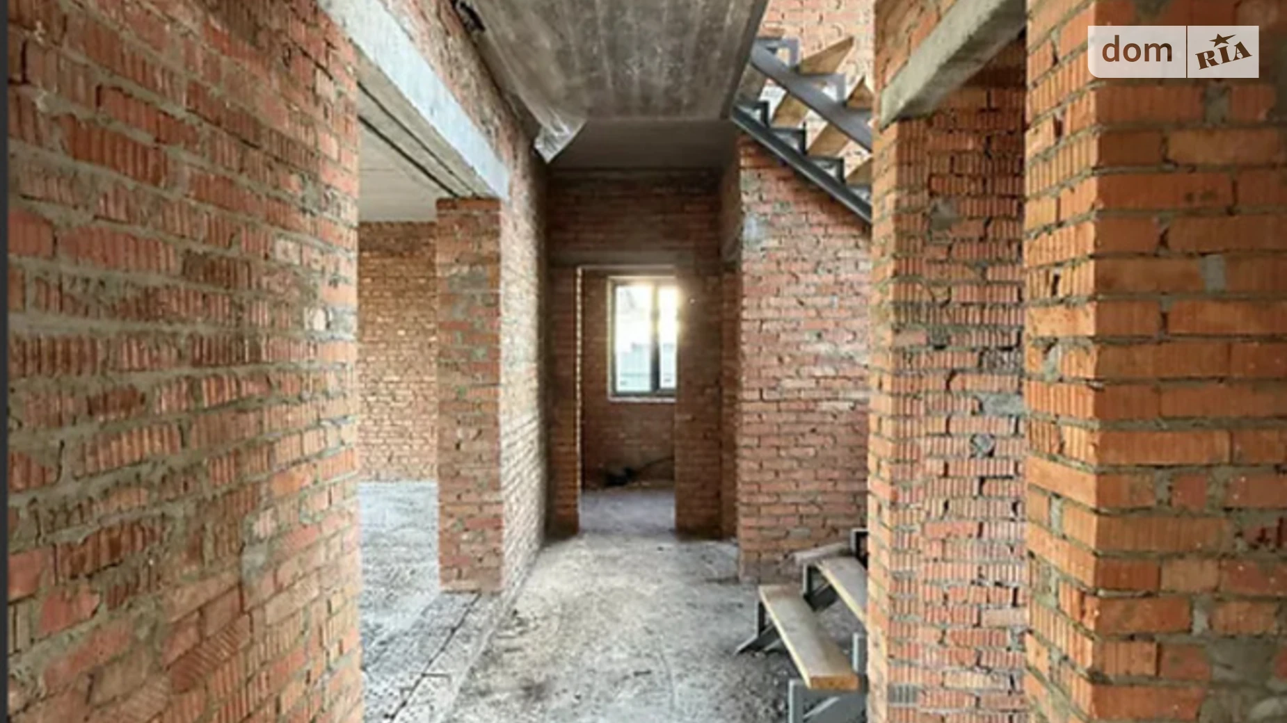 Продается дом на 2 этажа 200 кв. м с садом, цена: 100000 $ - фото 5