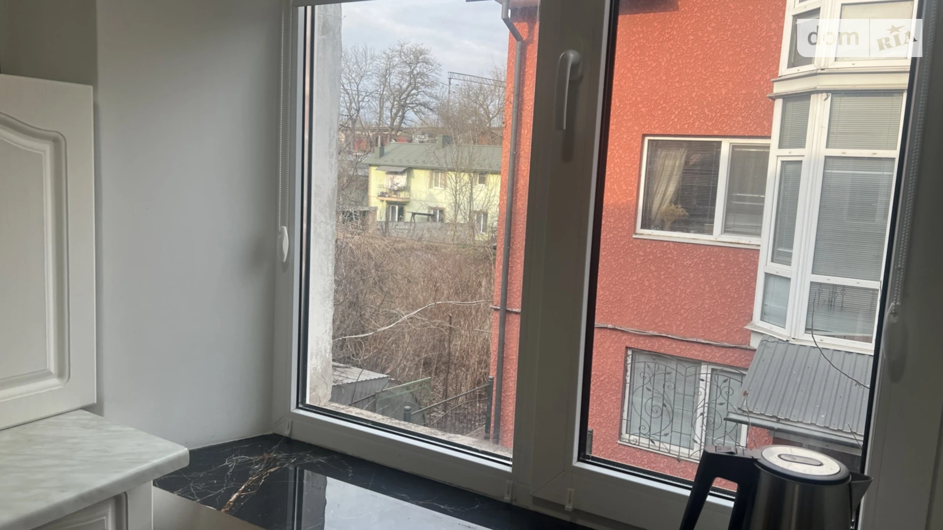 1-комнатная квартира 40 кв. м в Тернополе, ул. Елены Телиги - фото 4