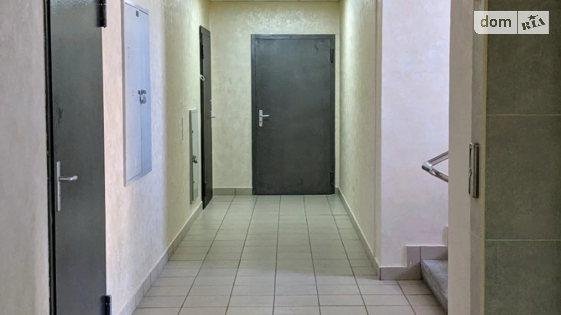 Продается 2-комнатная квартира 76.3 кв. м в Днепре, ул. Независимости(Титова) - фото 2