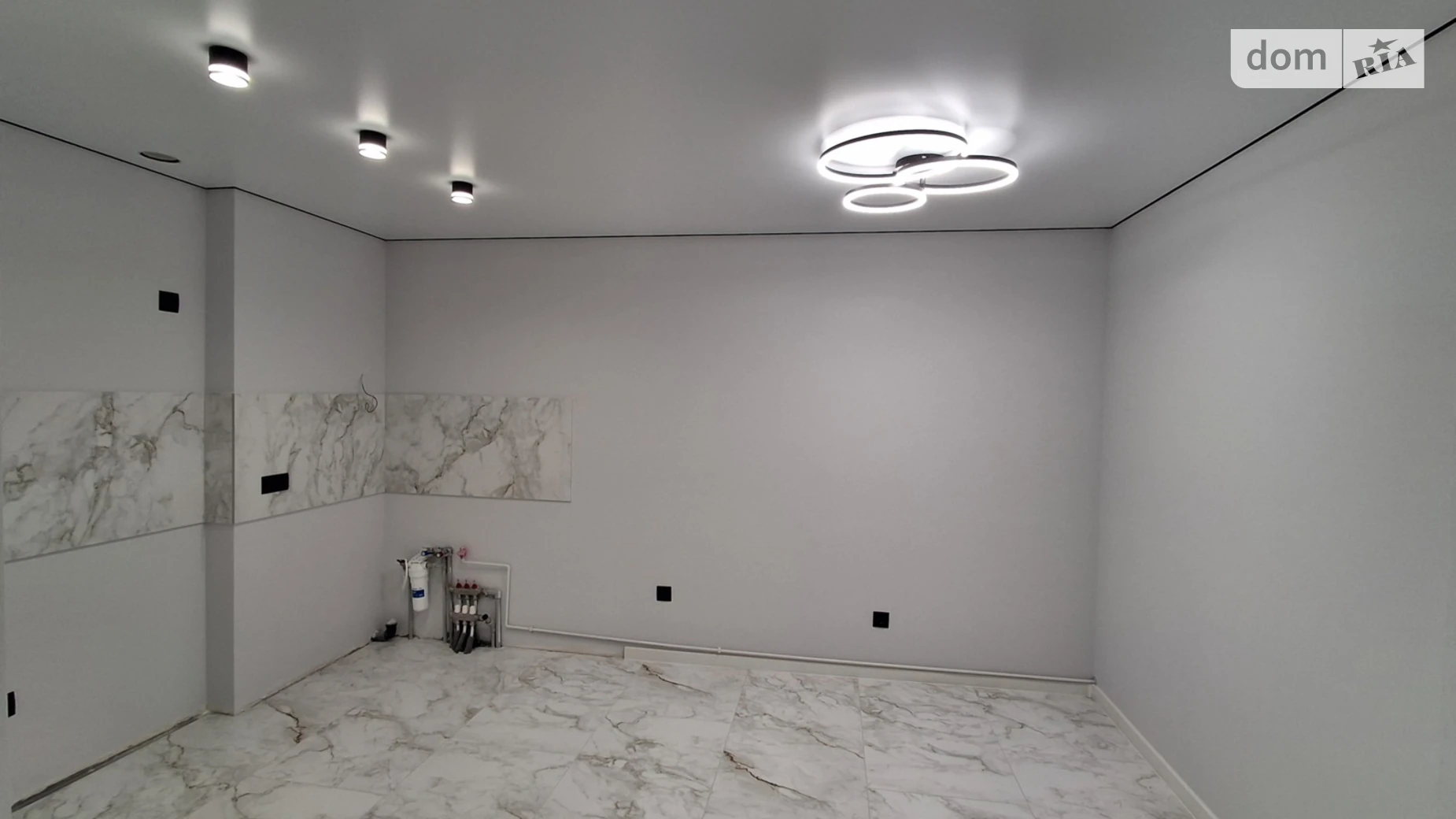 2-комнатная квартира 52 кв. м в Тернополе, ул. Смакулы - фото 2