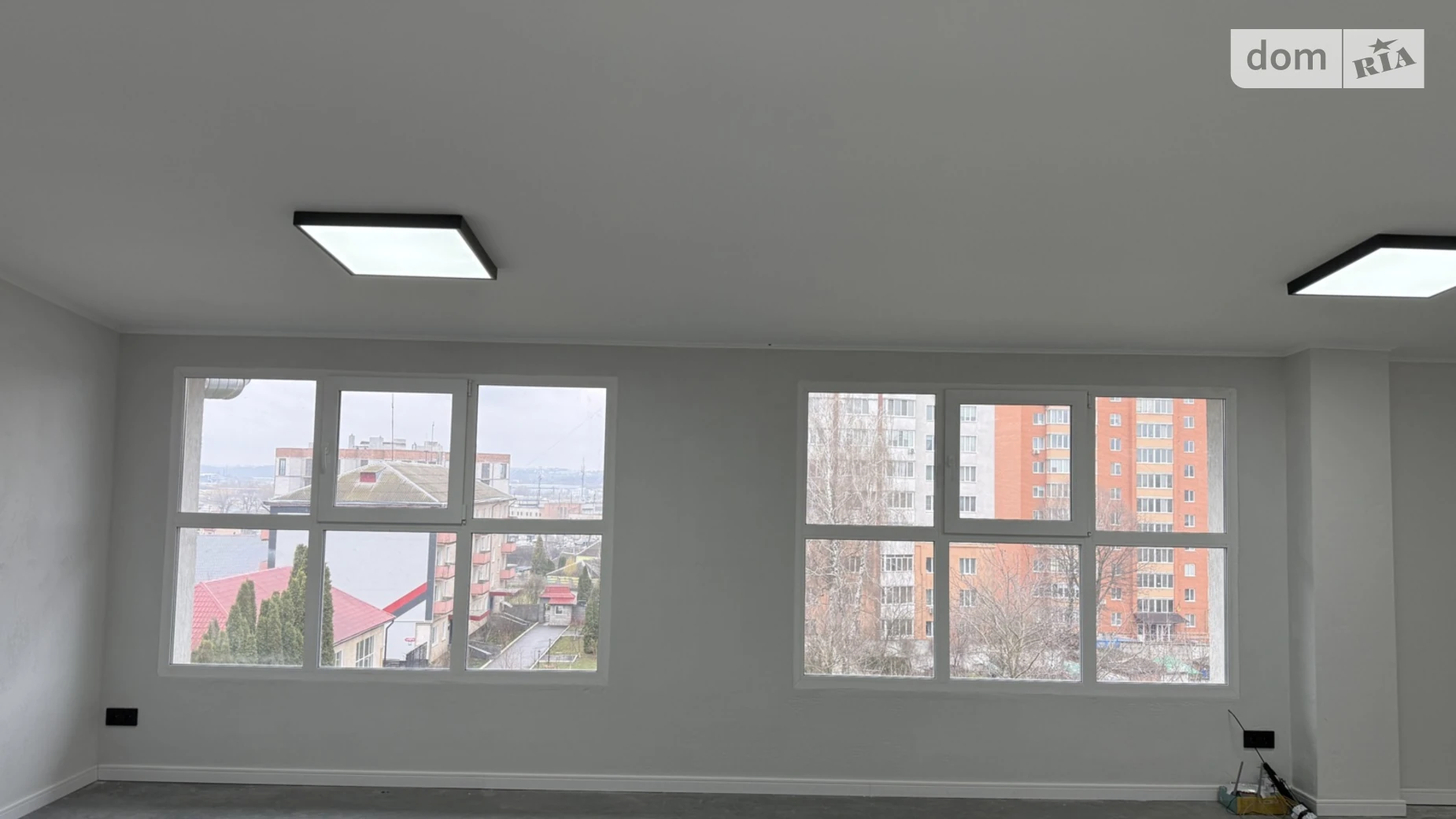 Сдается в аренду офис 46 кв. м в бизнес-центре, цена: 13800 грн - фото 3