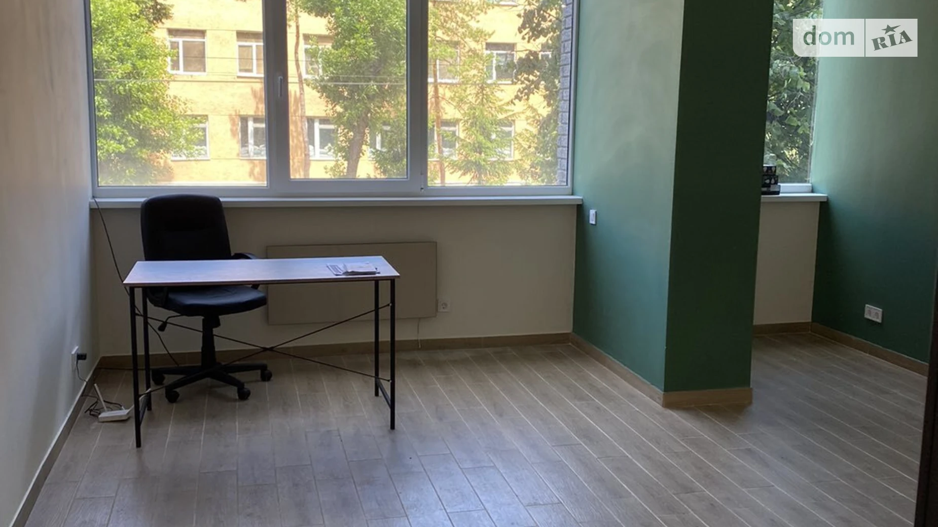 Сдается в аренду офис 23 кв. м в бизнес-центре, цена: 5500 грн - фото 2