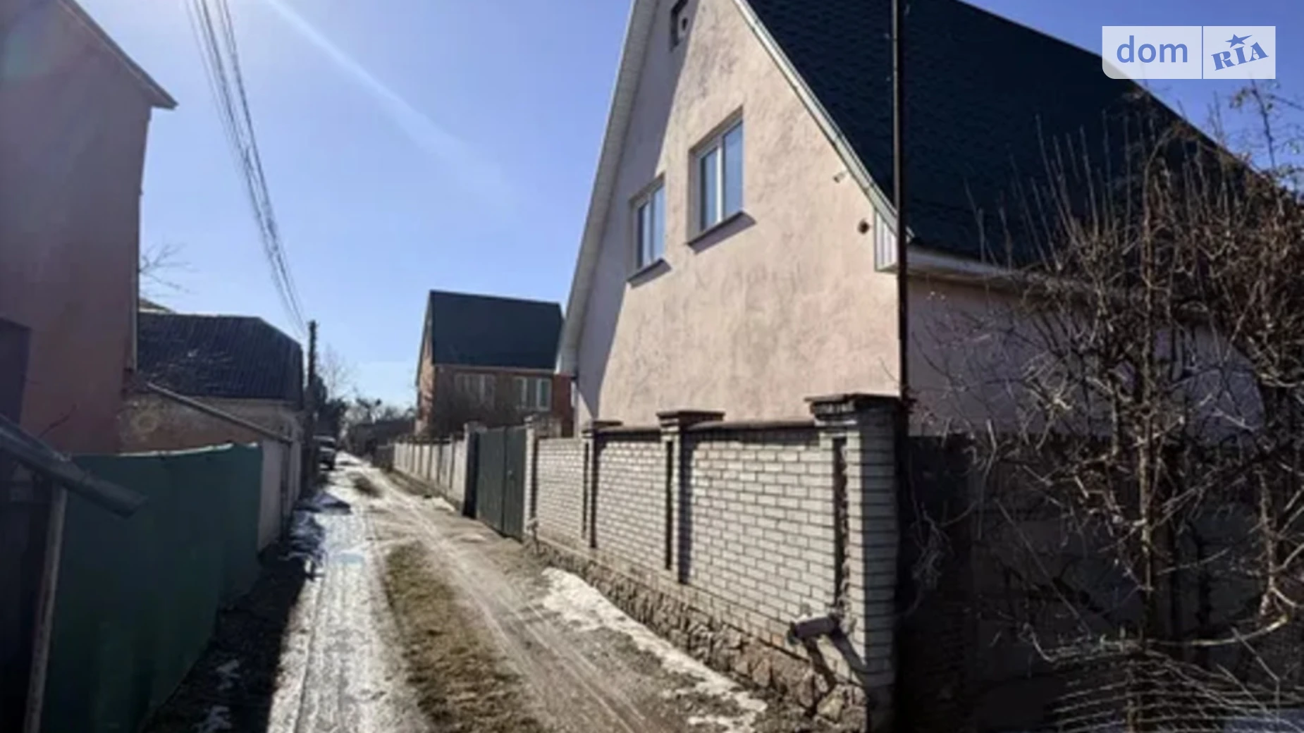 Продается дом на 3 этажа 180 кв. м с мебелью, цена: 170000 $ - фото 3