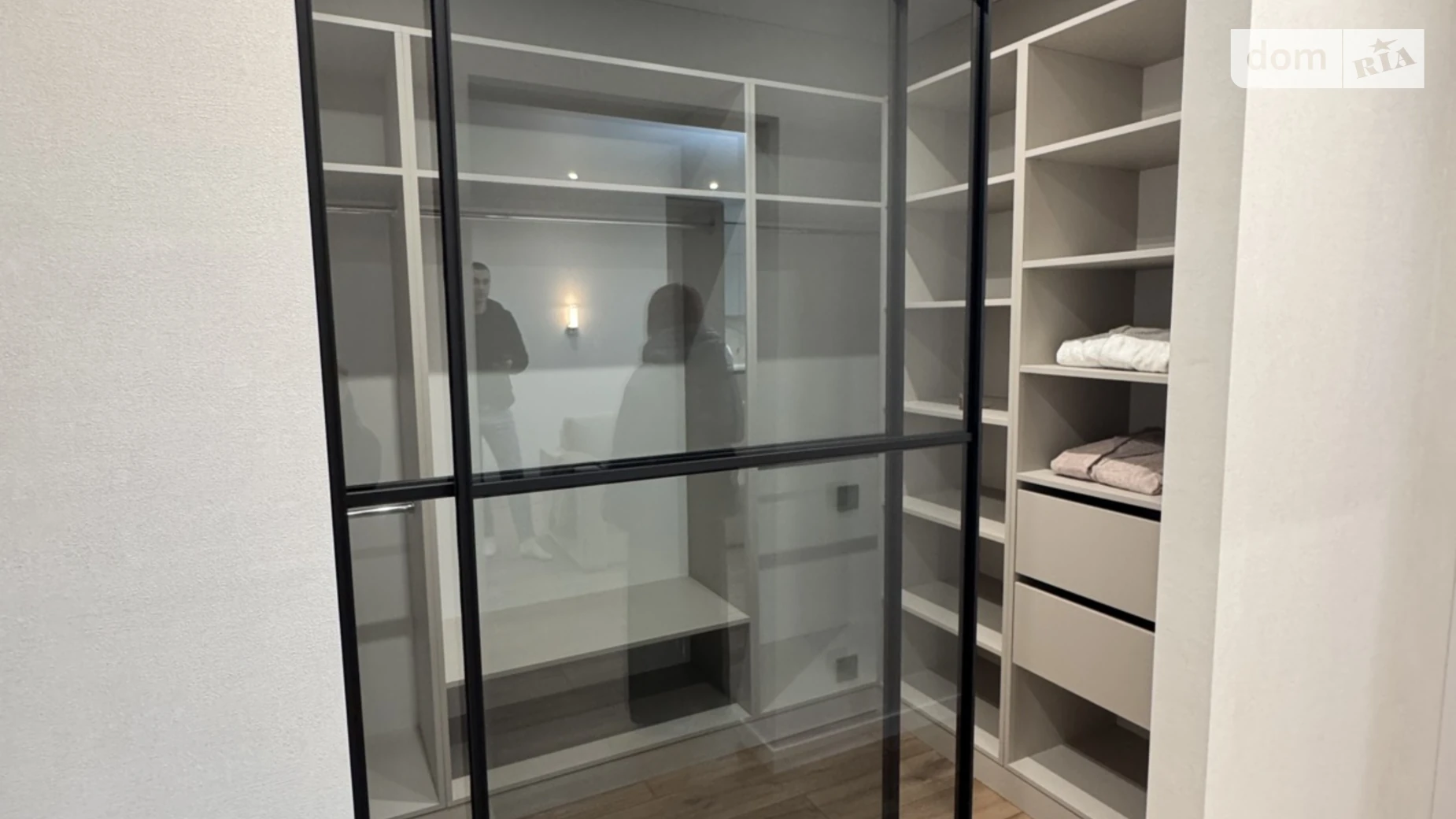 Продается 2-комнатная квартира 63 кв. м в Лиманке, ул. Жемчужная, 3А - фото 2