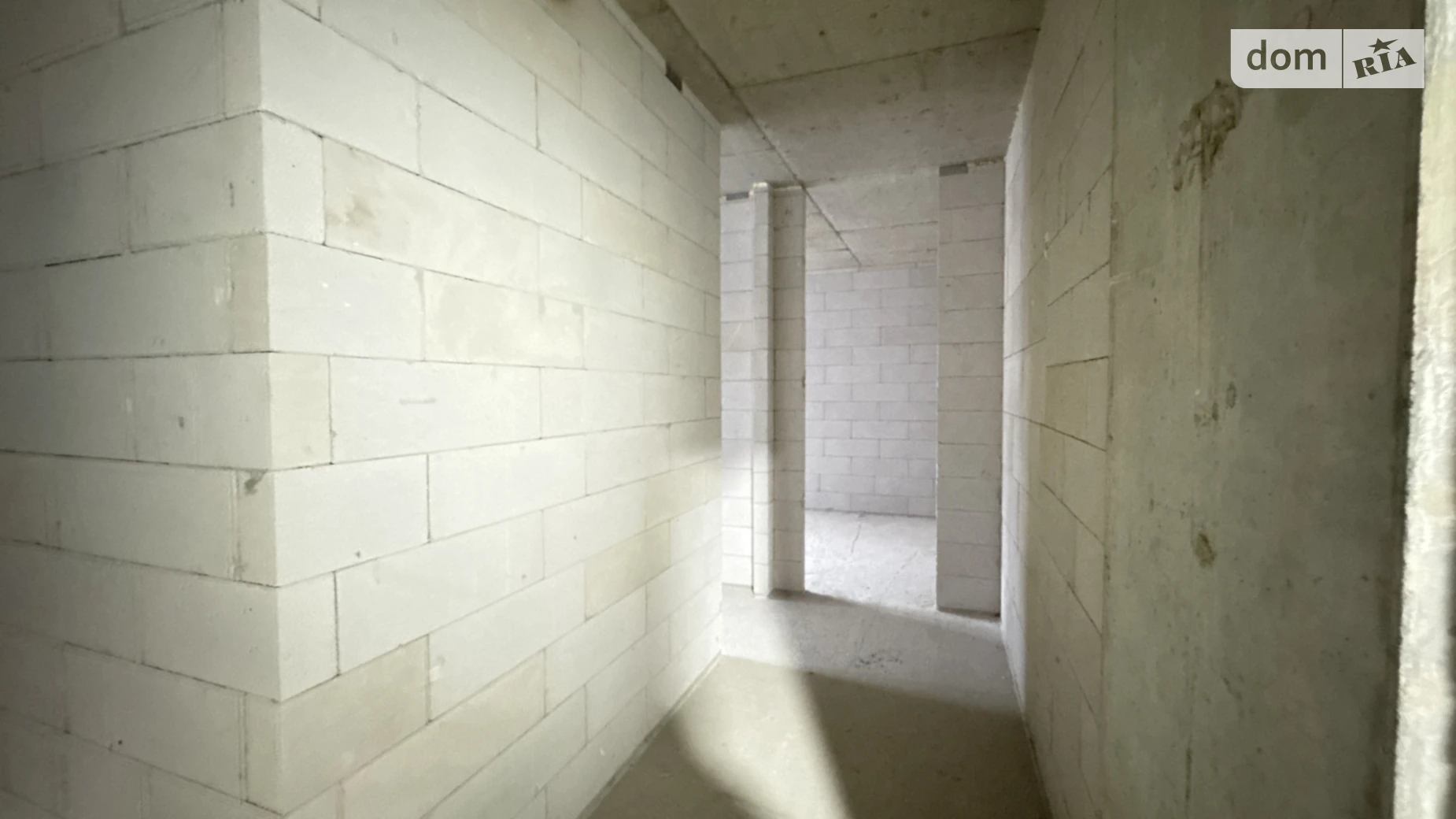 Продается 2-комнатная квартира 64.3 кв. м в Ивано-Франковске, ул. Вовчинецька, 223А - фото 3