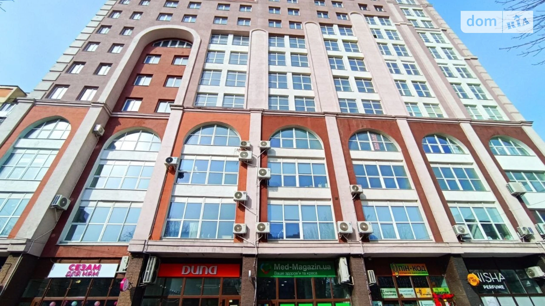 Сдается в аренду офис 21.1 кв. м в бизнес-центре, цена: 100 $ - фото 2