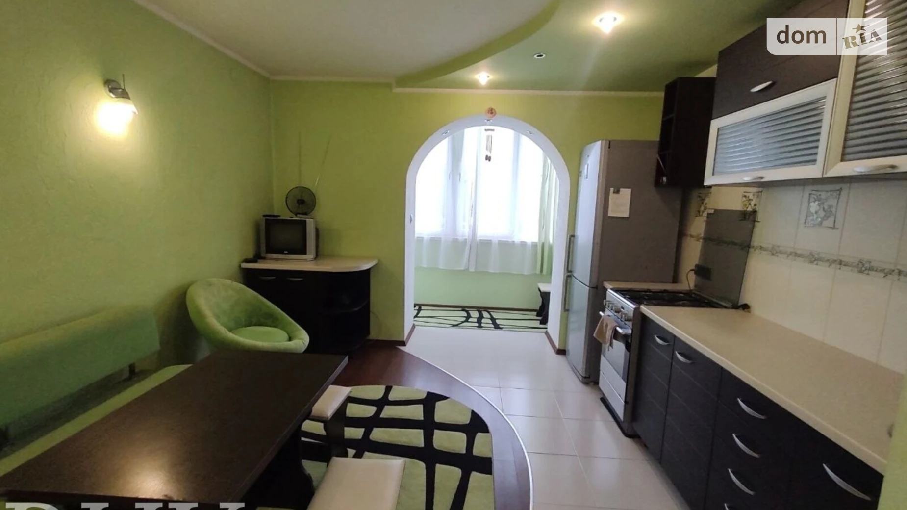 Продается 2-комнатная квартира 60 кв. м в Ужгороде, ул. Владимирская - фото 2