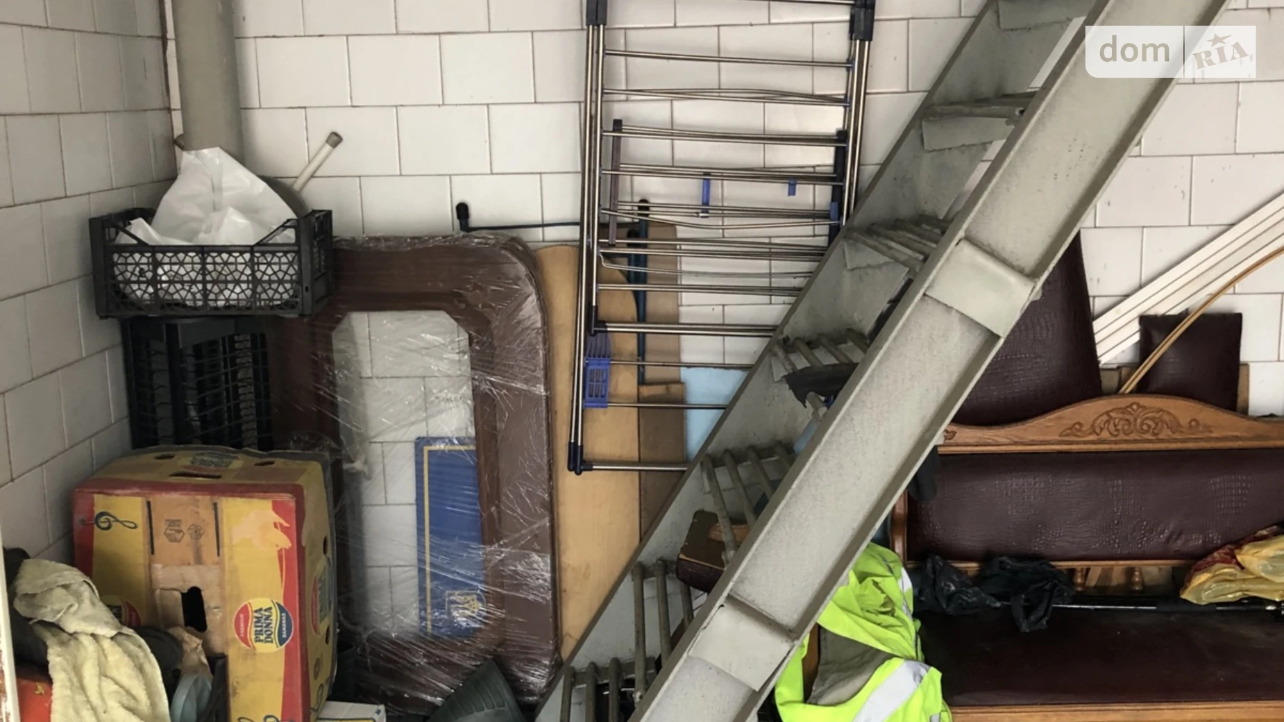 Продается место в гаражном кооперативе под легковое авто на 55.8 кв. м, цена: 11000 $ - фото 2