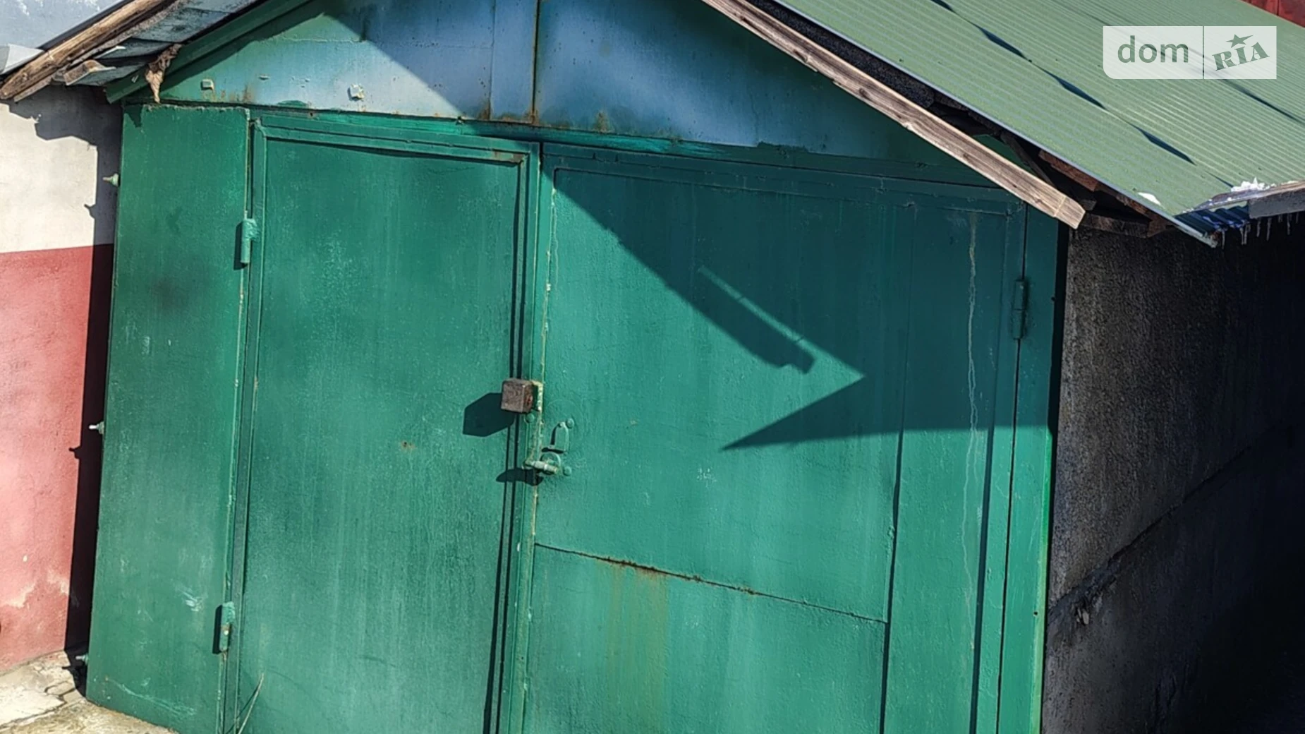 Продается место в гаражном кооперативе под легковое авто на 24 кв. м, цена: 2500 $ - фото 5