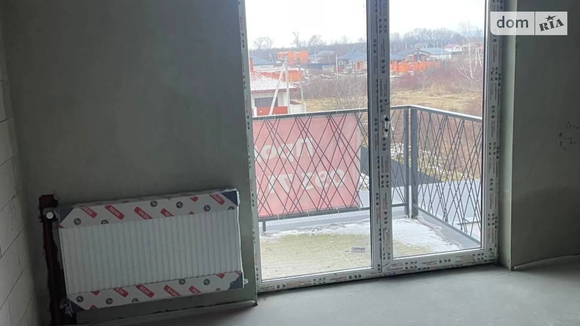 Продается 1-комнатная квартира 39 кв. м в Ужгороде, ул. Загорская, 1 - фото 2