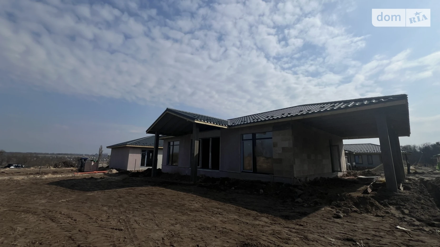 Продается одноэтажный дом 130 кв. м с верандой, цена: 195000 $ - фото 4