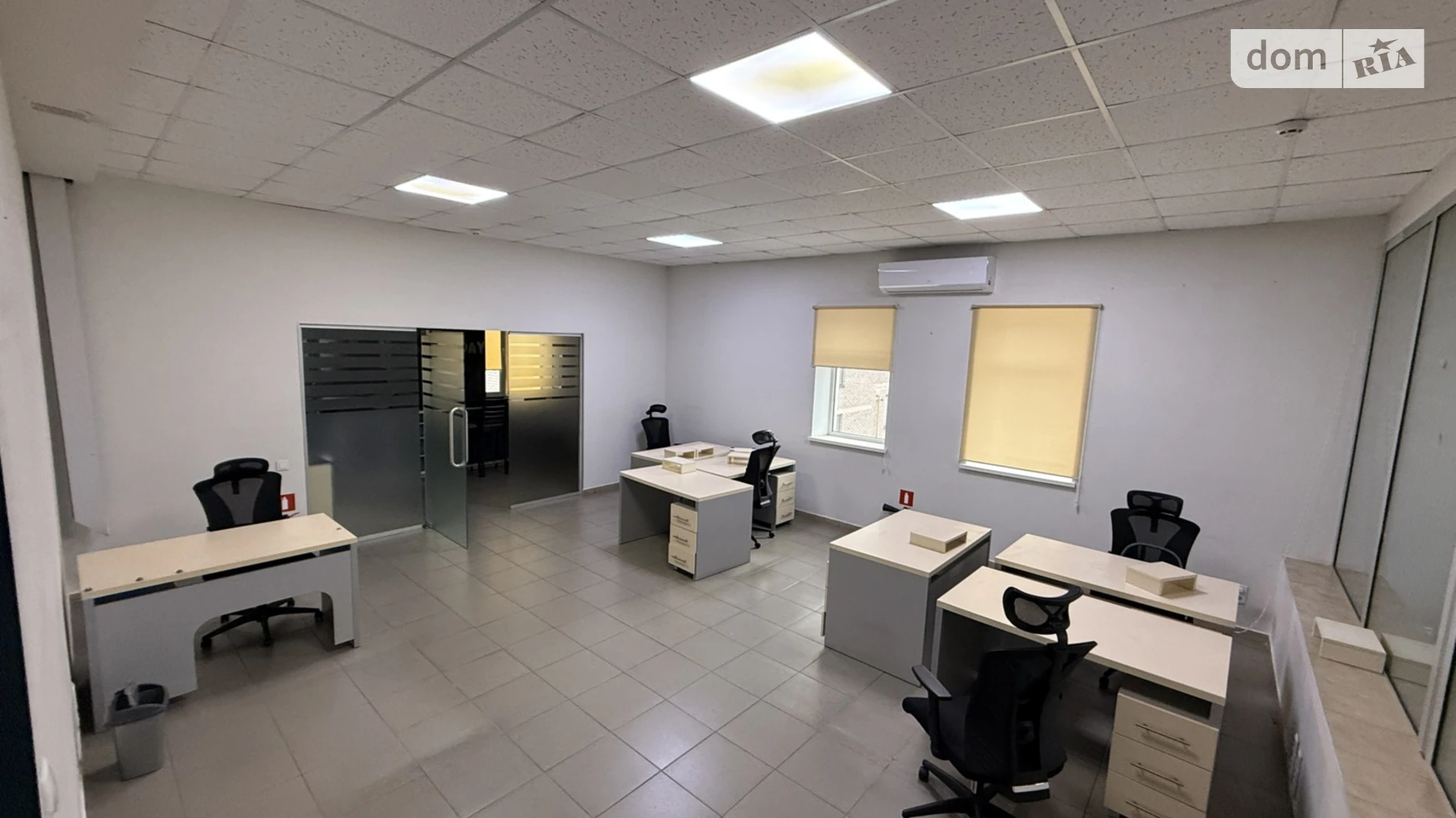 Сдается в аренду офис 160 кв. м в бизнес-центре, цена: 1600 $ - фото 3