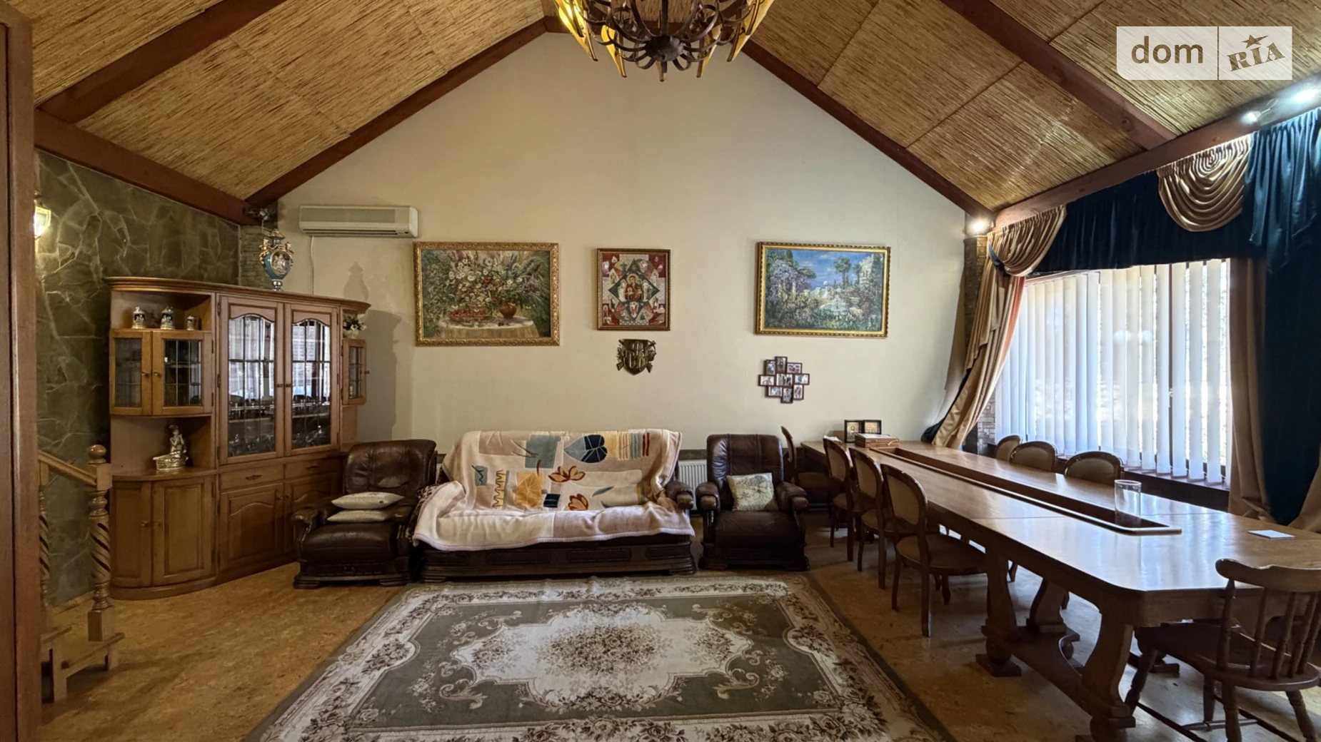 Сдается в аренду дом на 2 этажа 166.4 кв. м с балконом, цена: 800 € - фото 4